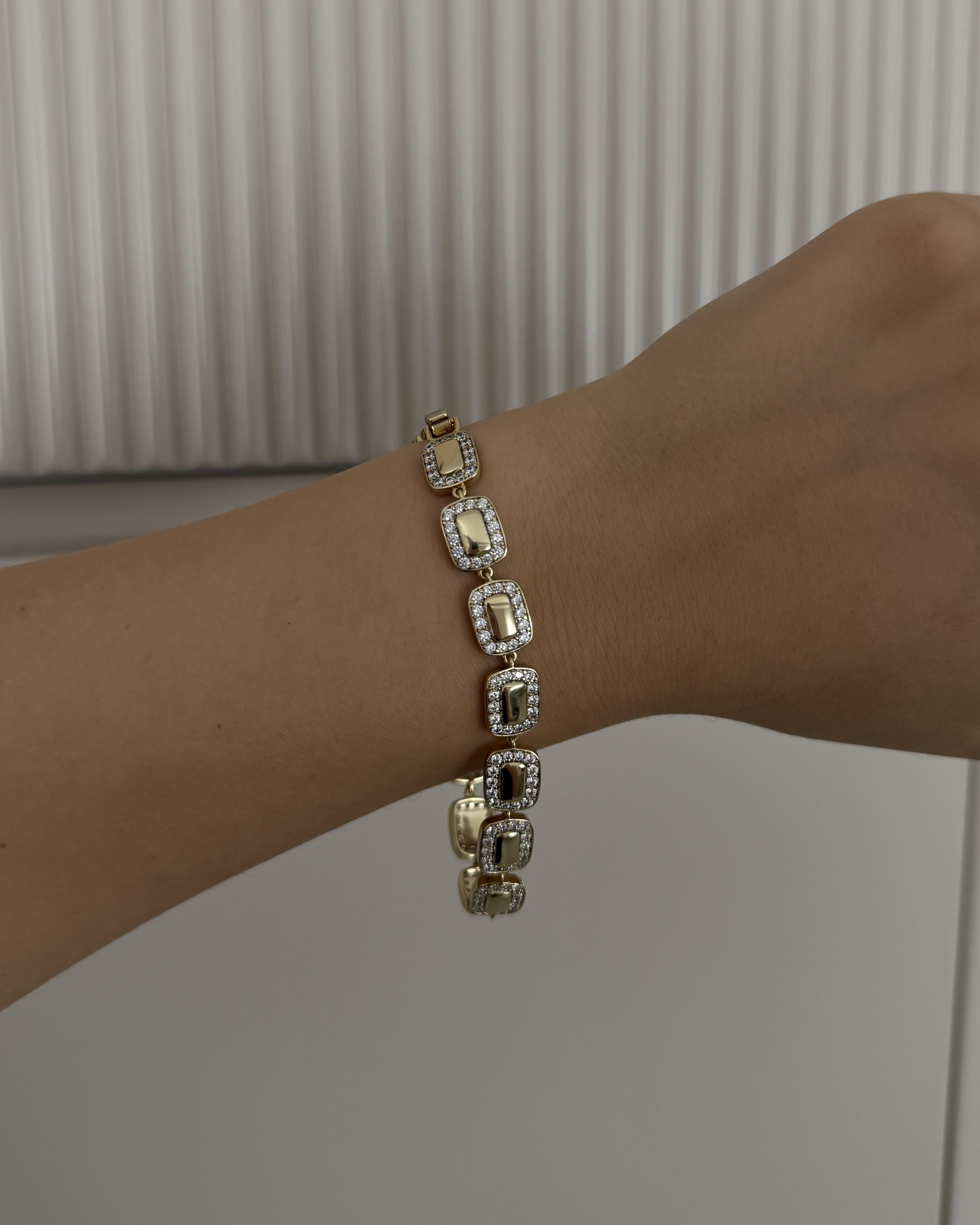 Özel Seri Bileklik No: 1