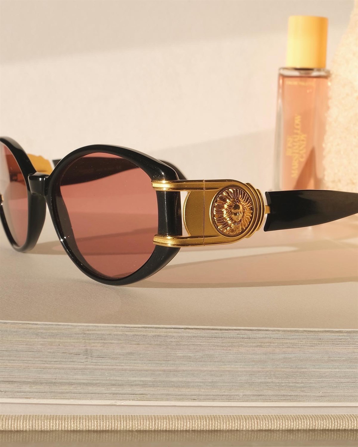 Sunsweet Made in Italy Sap Madalyon Detaylı Vintage Gözlük