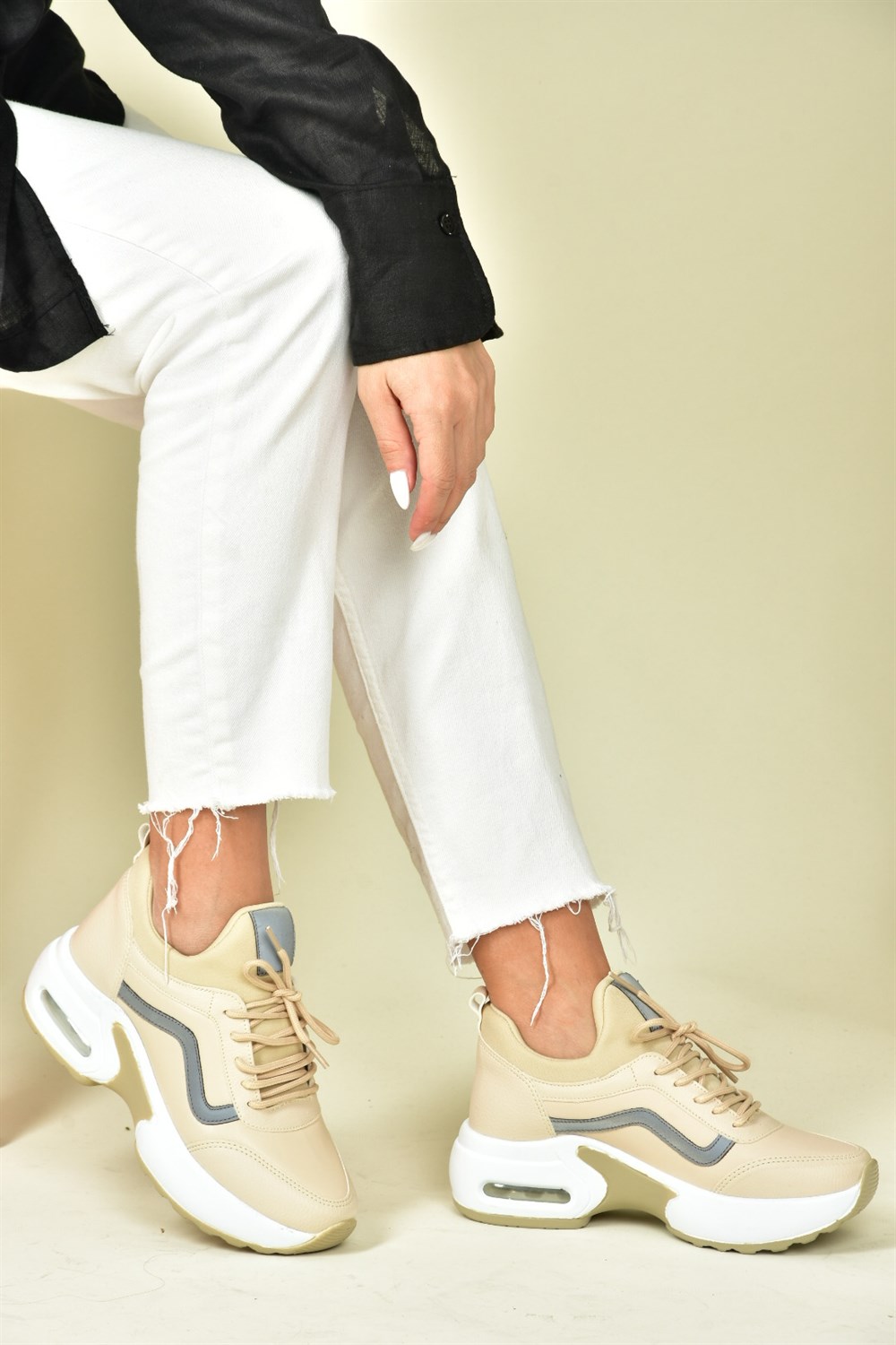 Bej Kalın Tabanlı Sneaker Kadın Spor N702012109