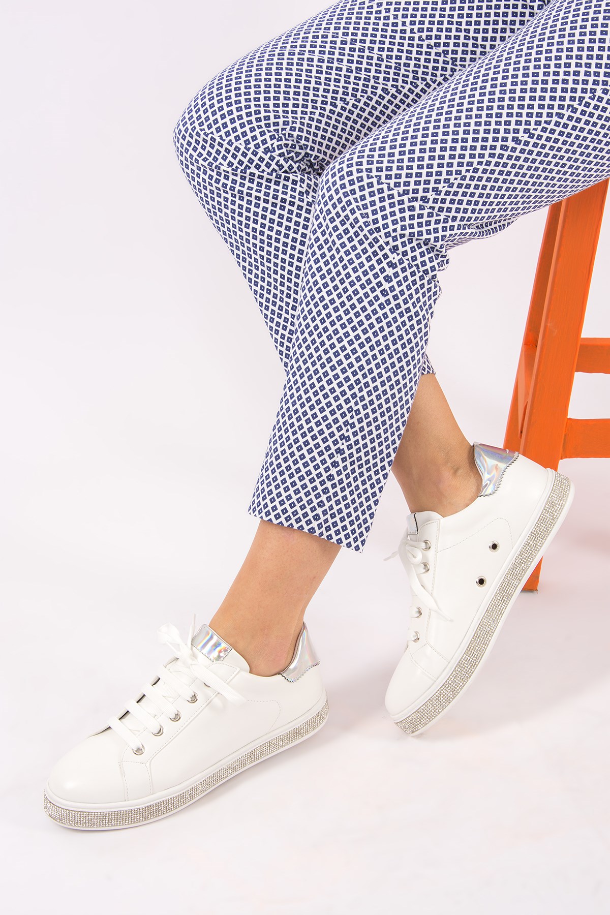 Beyaz/Gümüş Kadın Sneakers G820702009