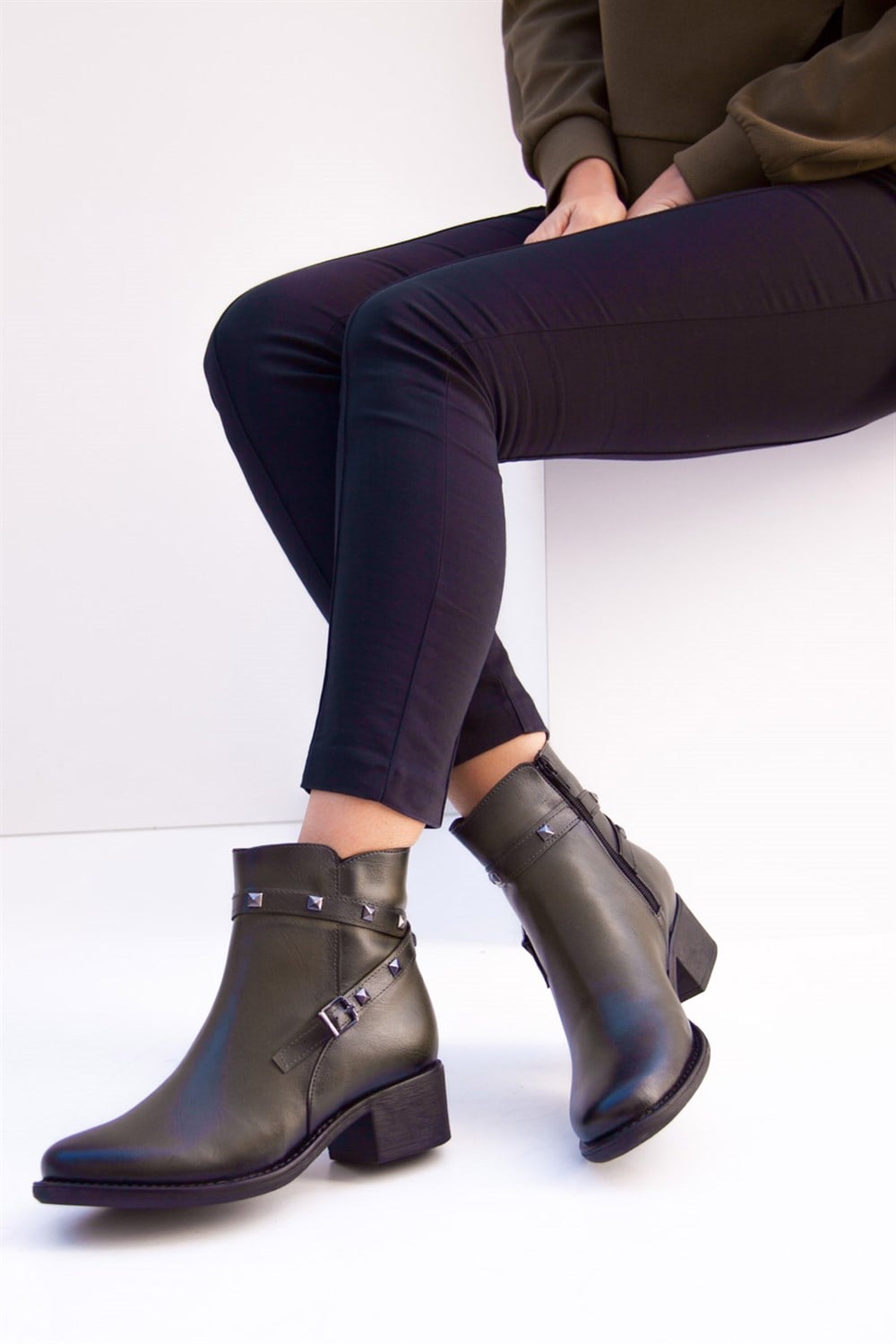 Fox Shoes Haki Kadın Bot C713205909