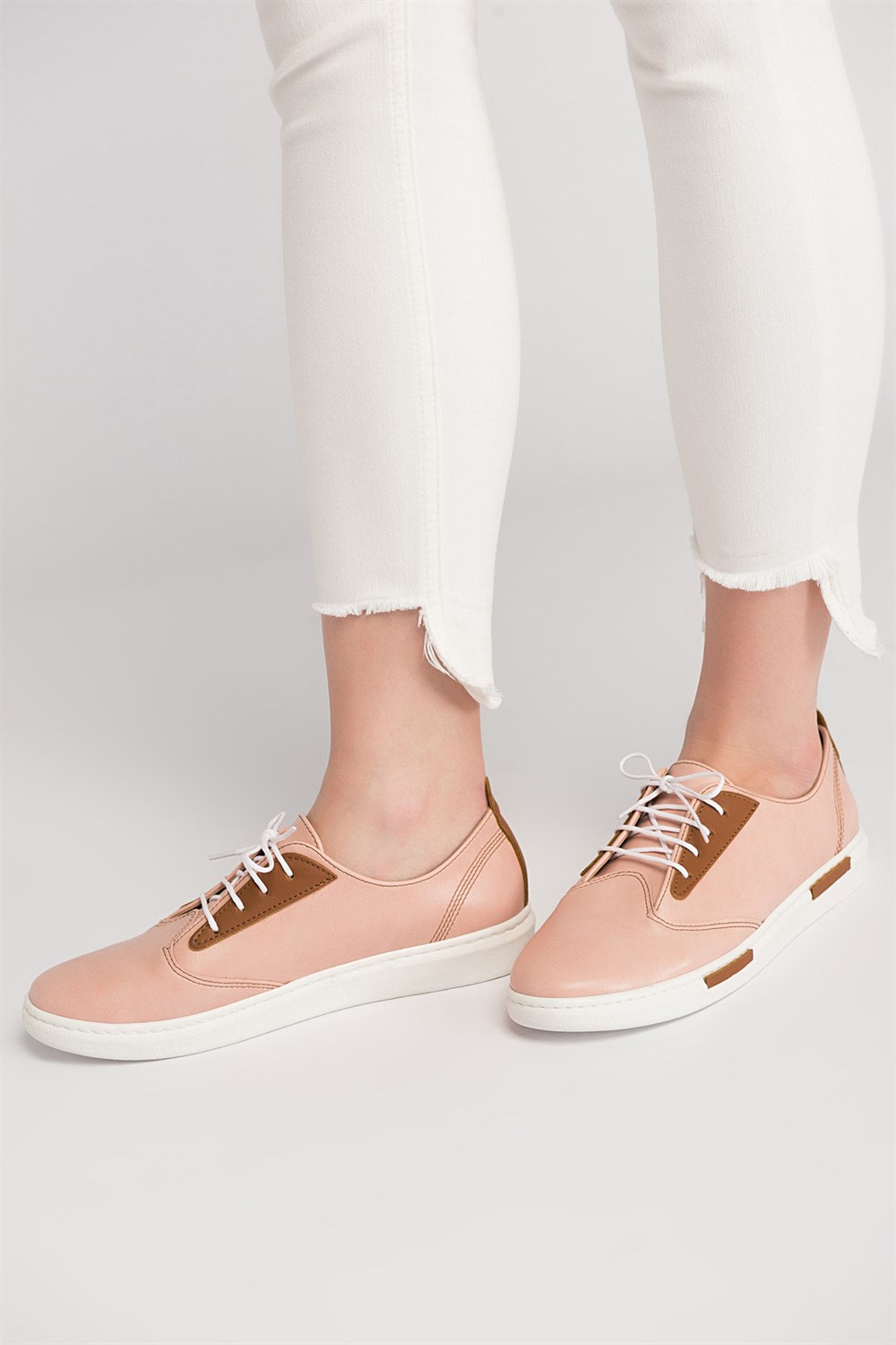 Fox Shoes Pudra/Taba Kadın Sneakers D288078009