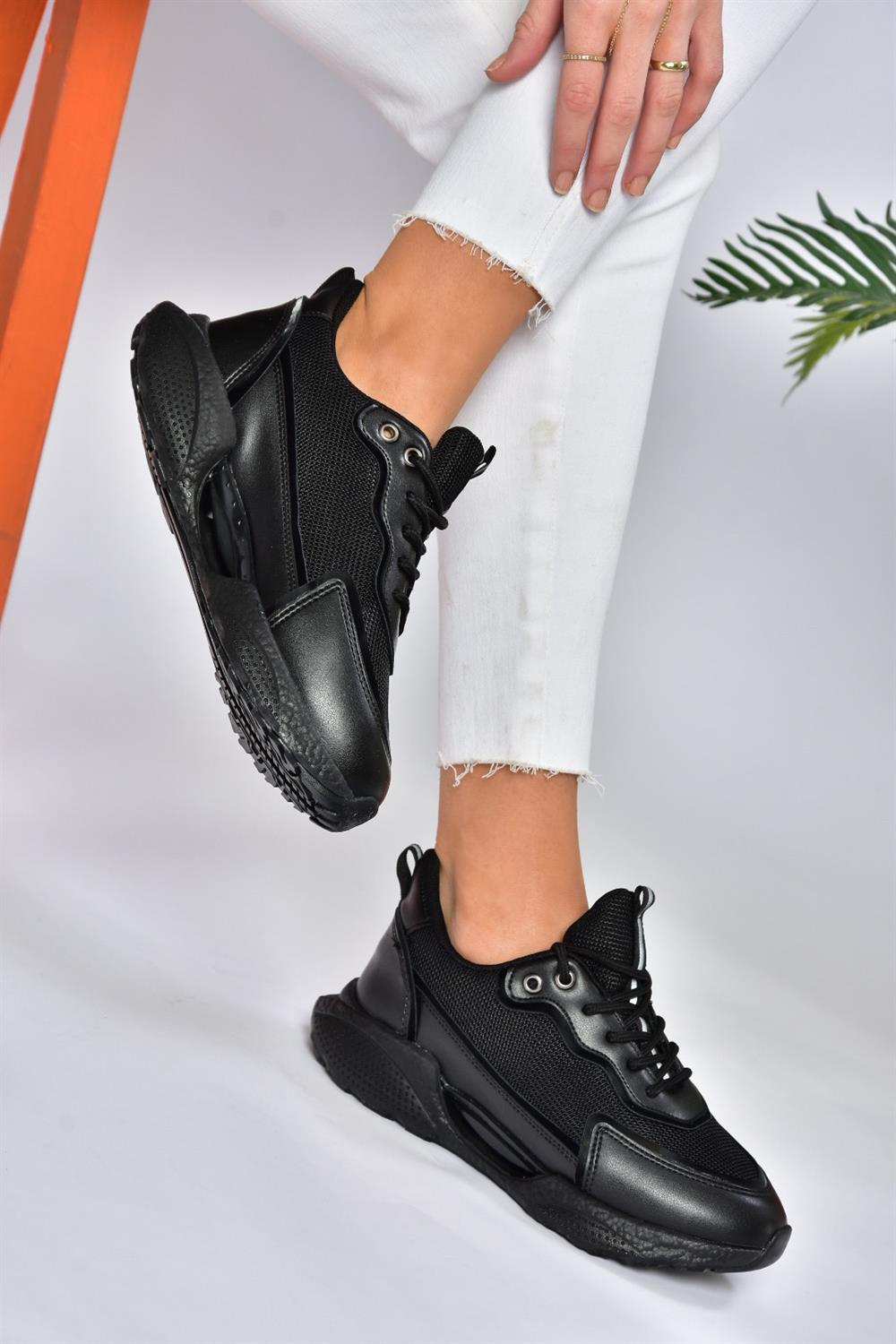 P702018104 Siyah Kumaş Kadın Spor Ayakkabı Sneakers