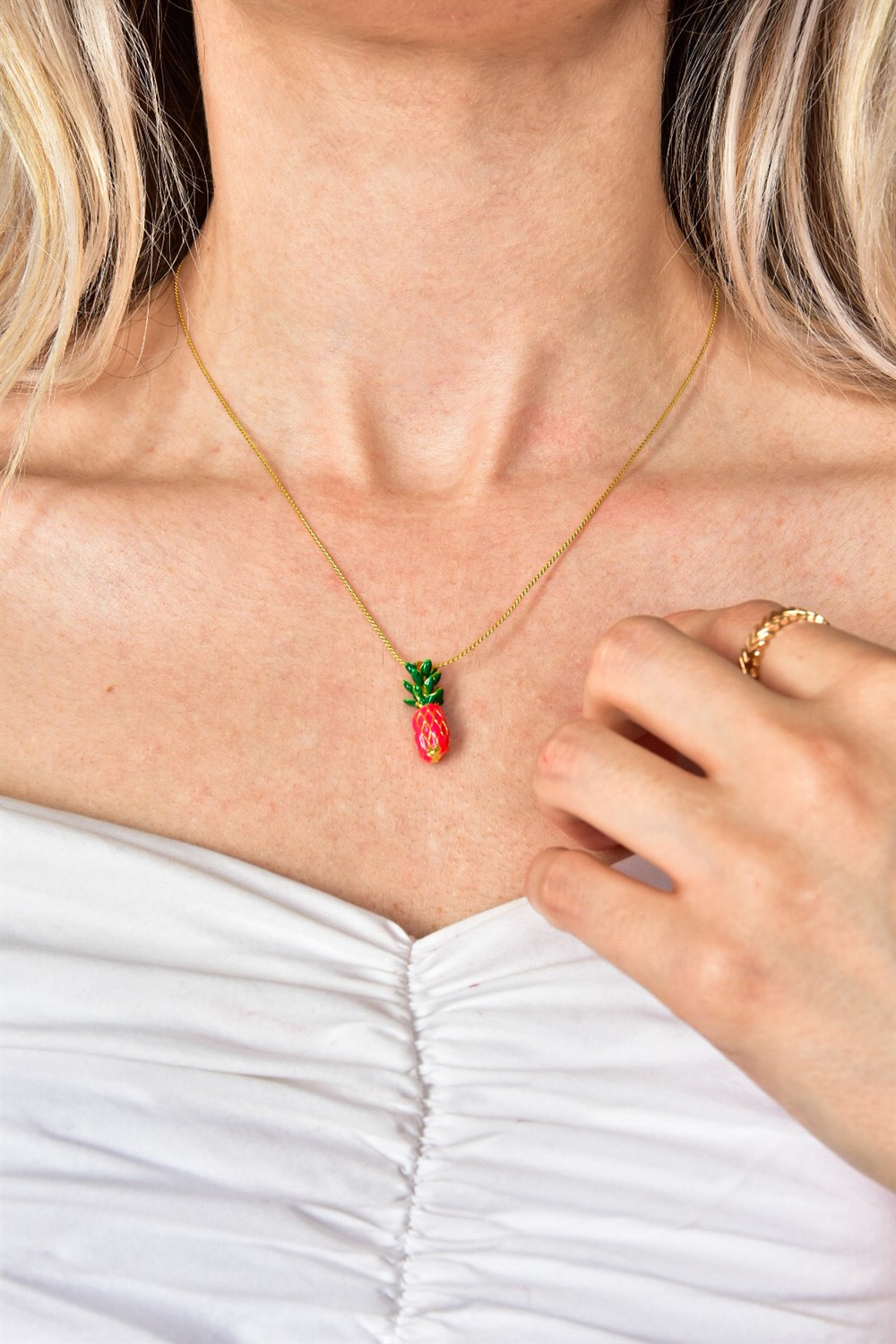 Pembe Ananas Uçlu Gold Zincir Kolye KA011204