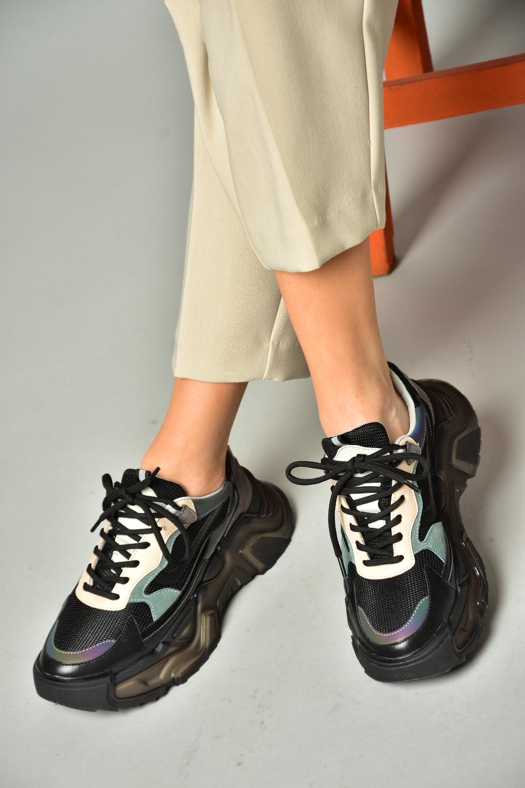 S312612404 Siyah Kumaş Kalın Tabanlı Spor Ayakkabı Sneakers