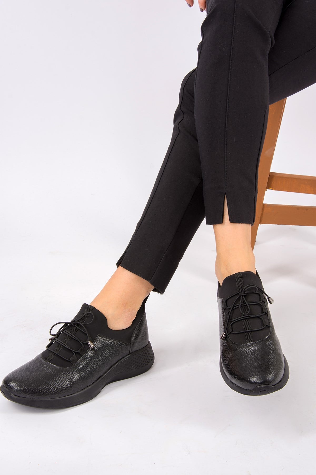 Siyah Kadın Sneakers H820020109