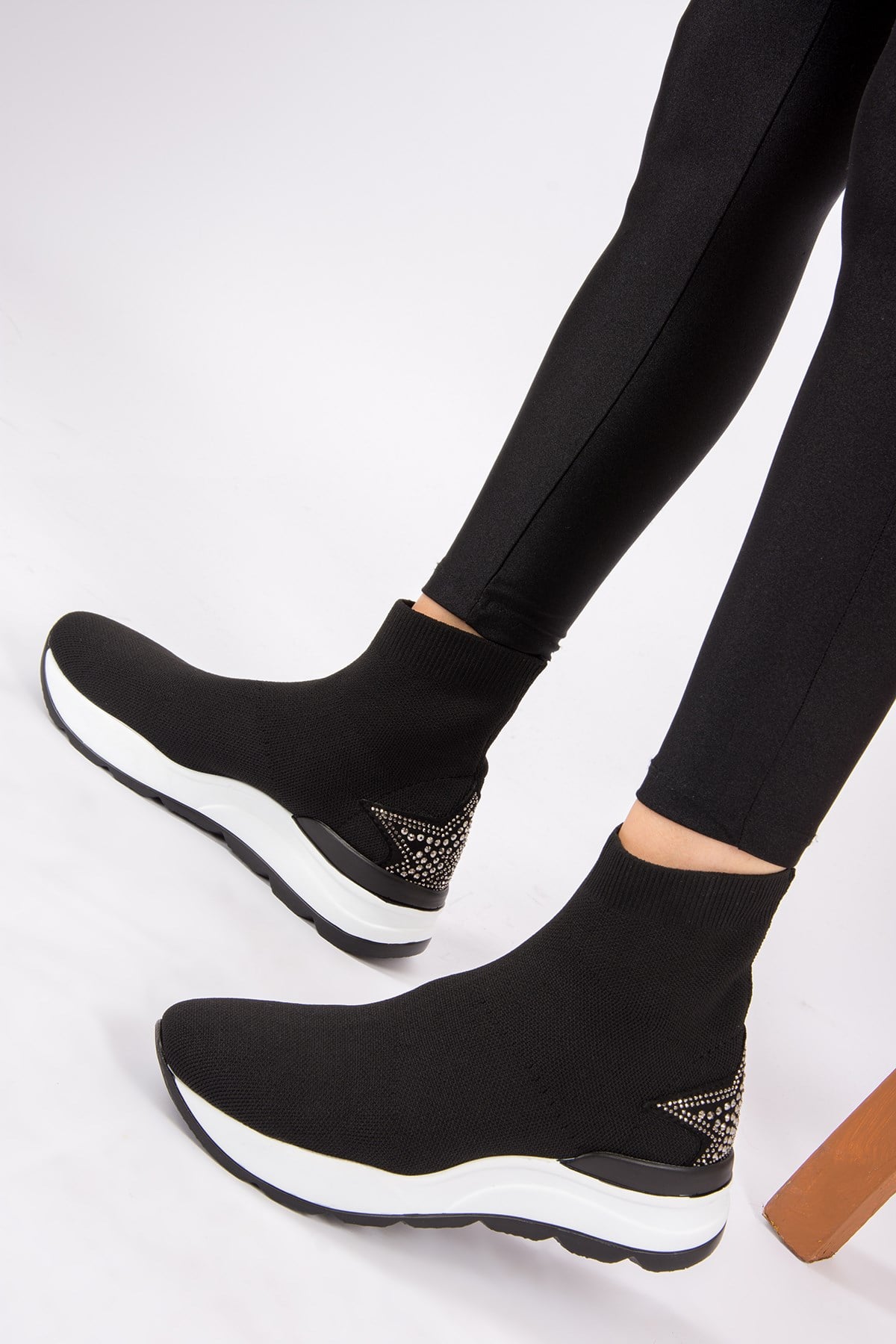 Siyah Kadın Sneakers H820360004