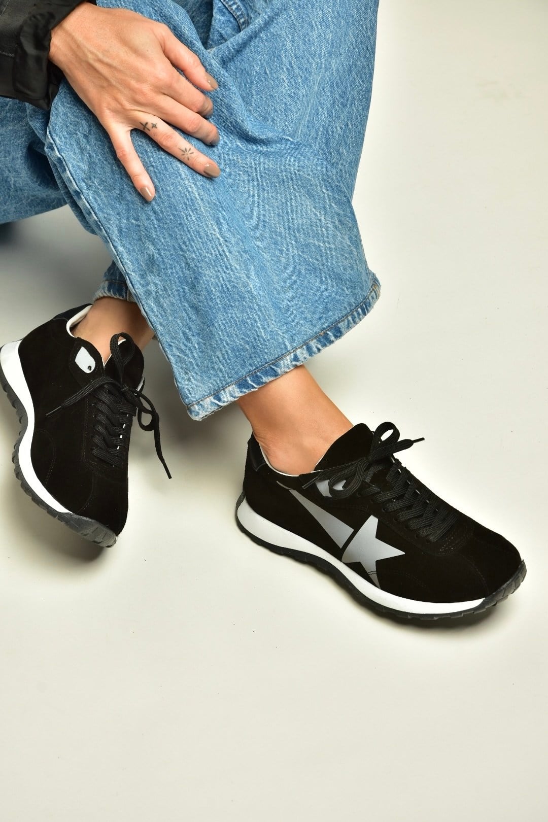 Z312516661 Siyah Hakiki Deri Süet Kadın Spor Ayakkabı Sneakers