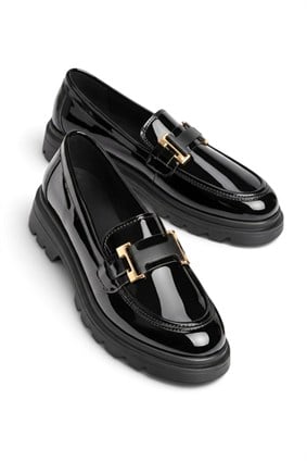 Z881862108 Siyah Rugan Kalın Tabanlı Tokalı Loafer