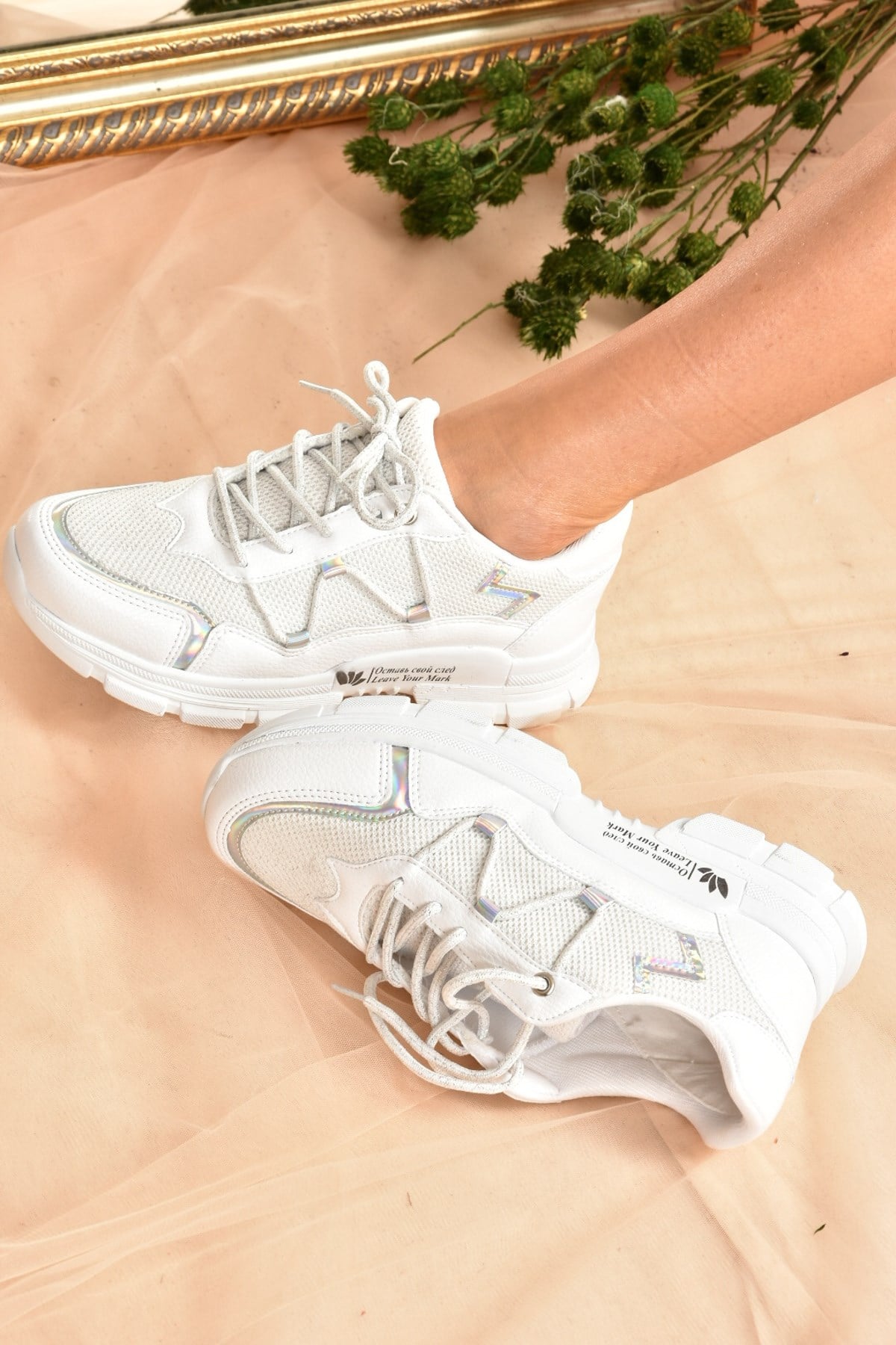 Beyaz Kadın Sneakers K702011609