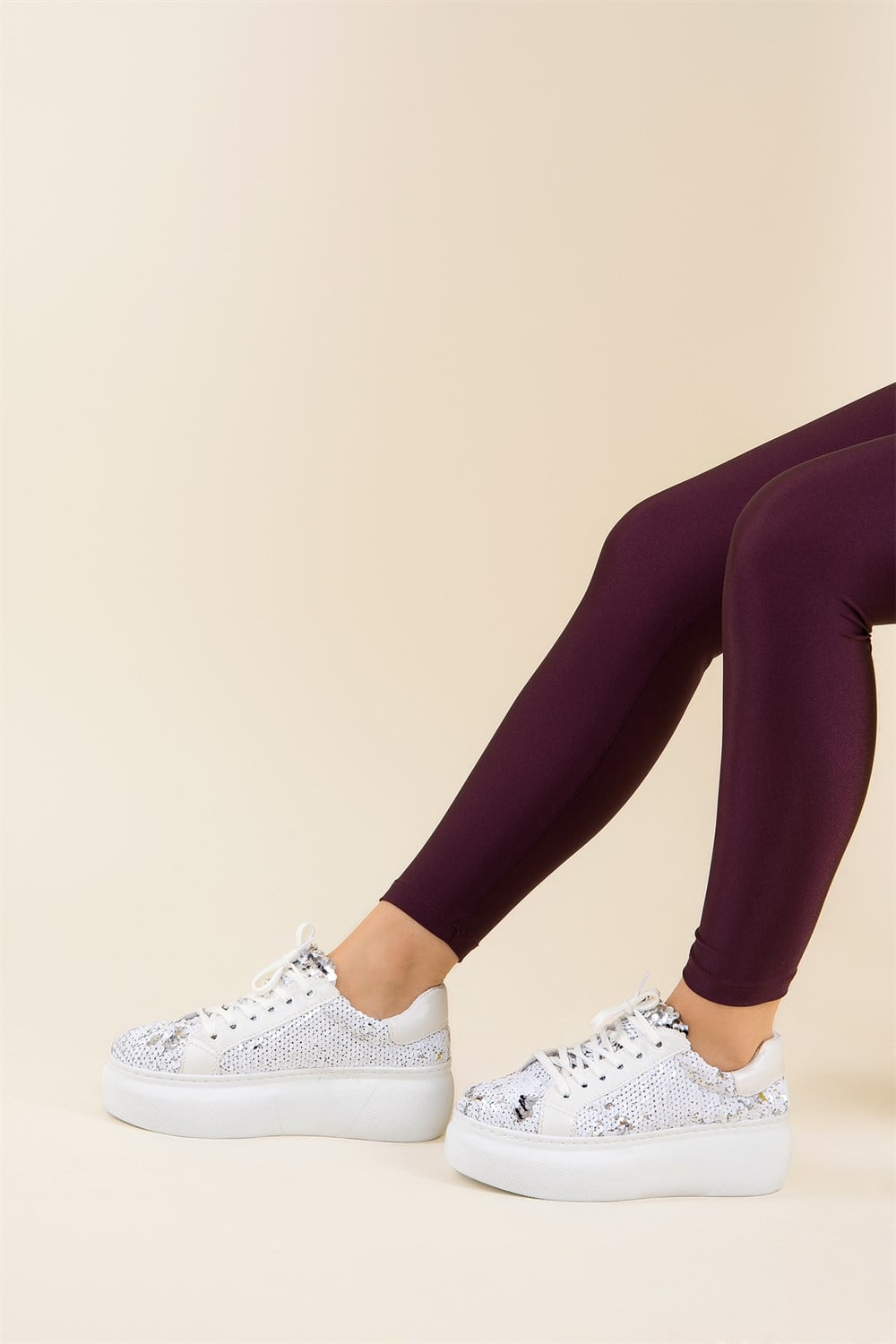 Beyaz Kadın Spor F267018040