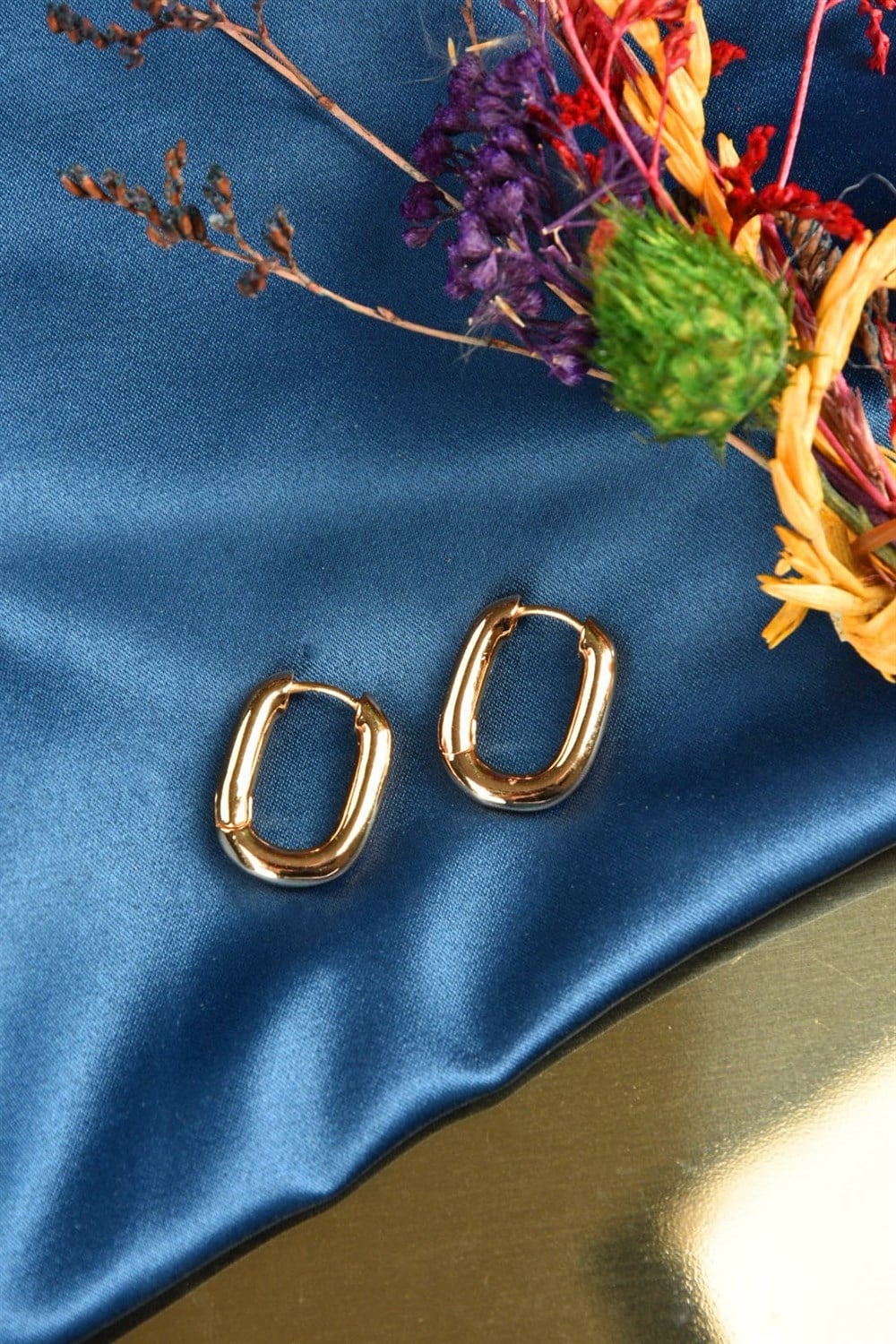 Dikdörtgen Altın Küpe KA041066