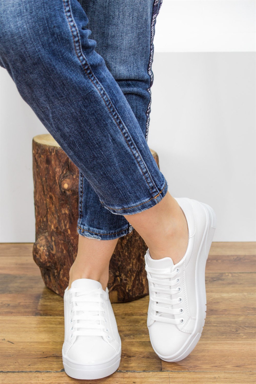 Fox Shoes Beyaz Kadın Sneakers D540171009