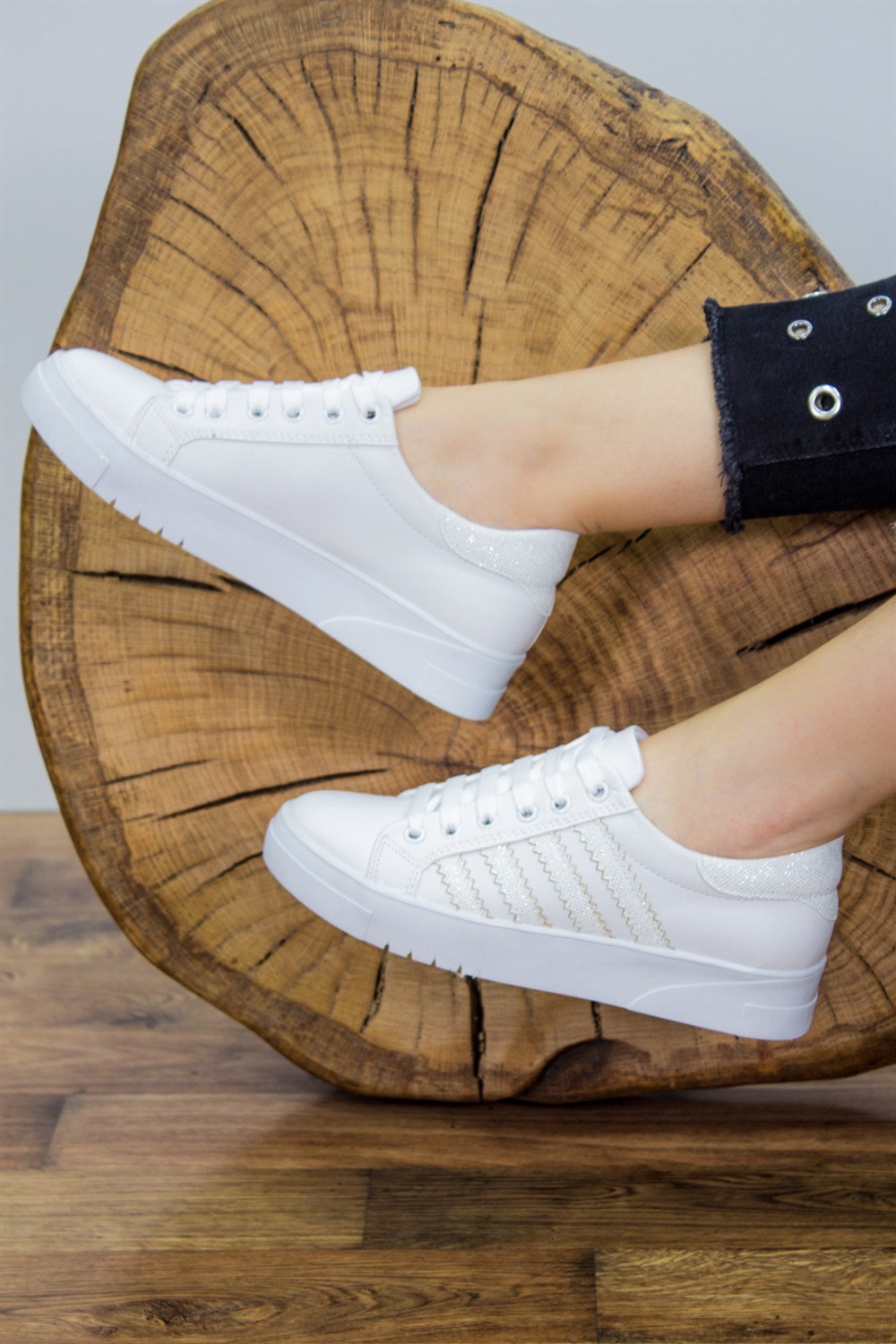 Fox Shoes Beyaz Kadın Sneakers D540174509