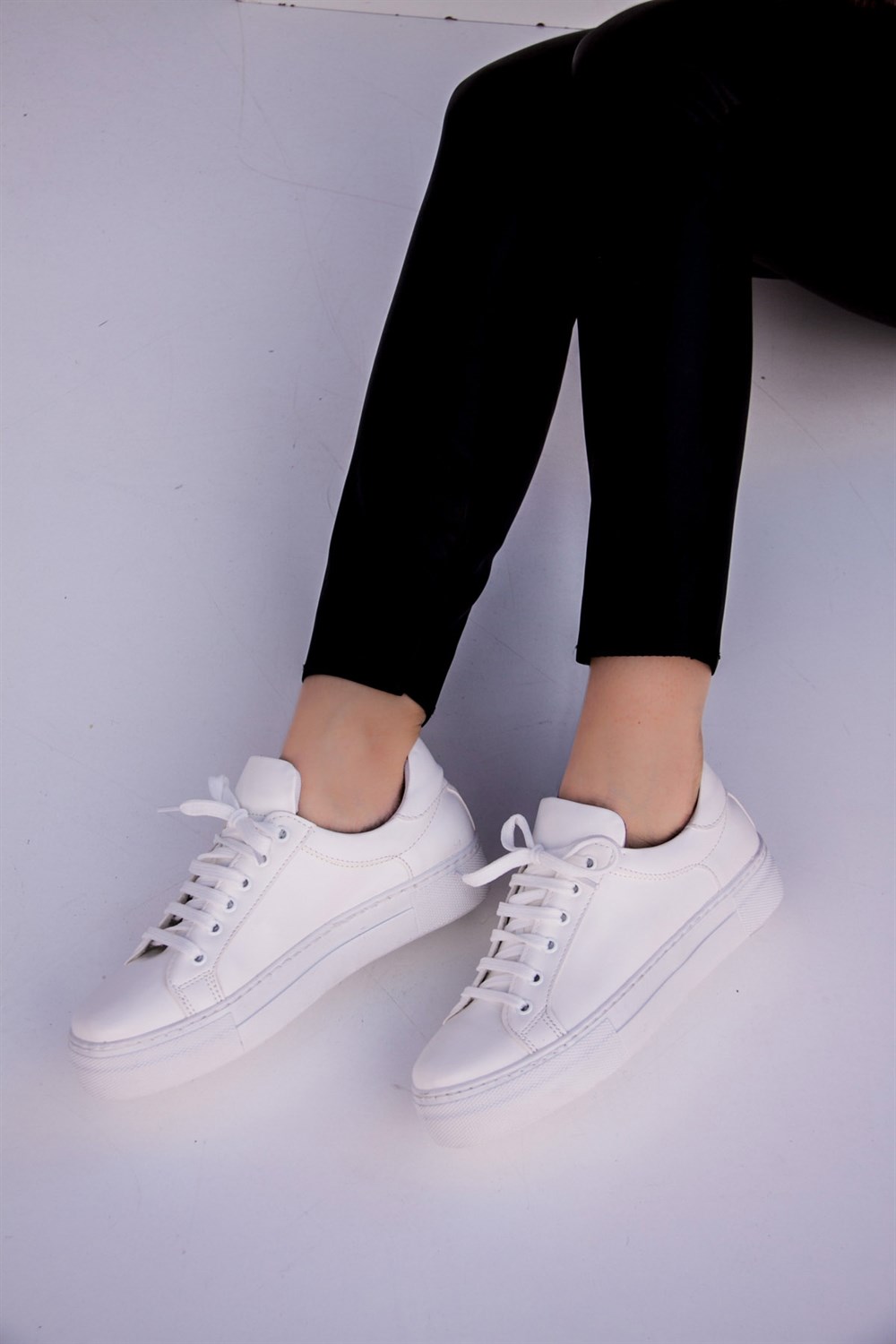 Fox Shoes Beyaz Kadın Sneakers D615010109