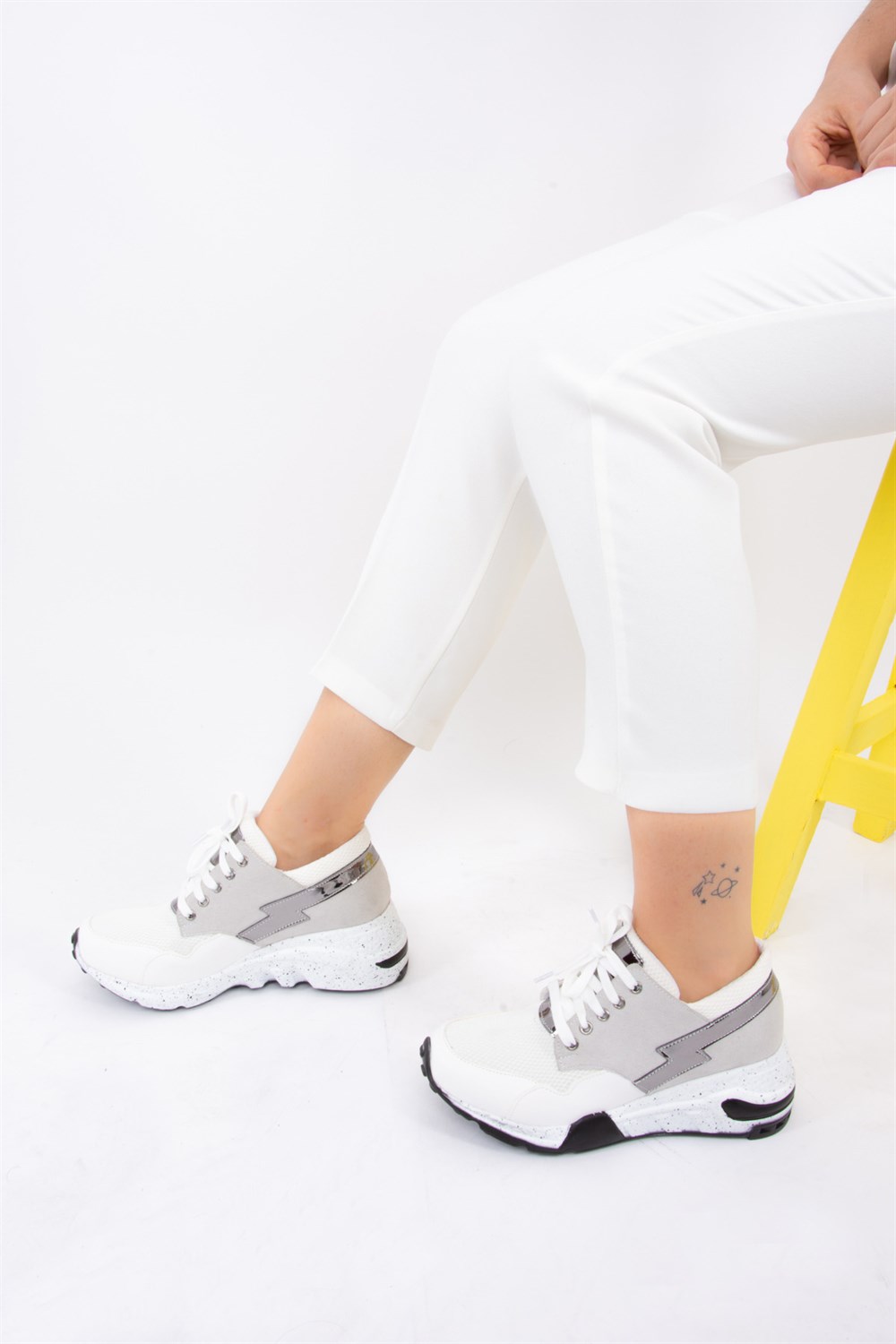 Fox Shoes Beyaz Kadın Sneakers F588101409