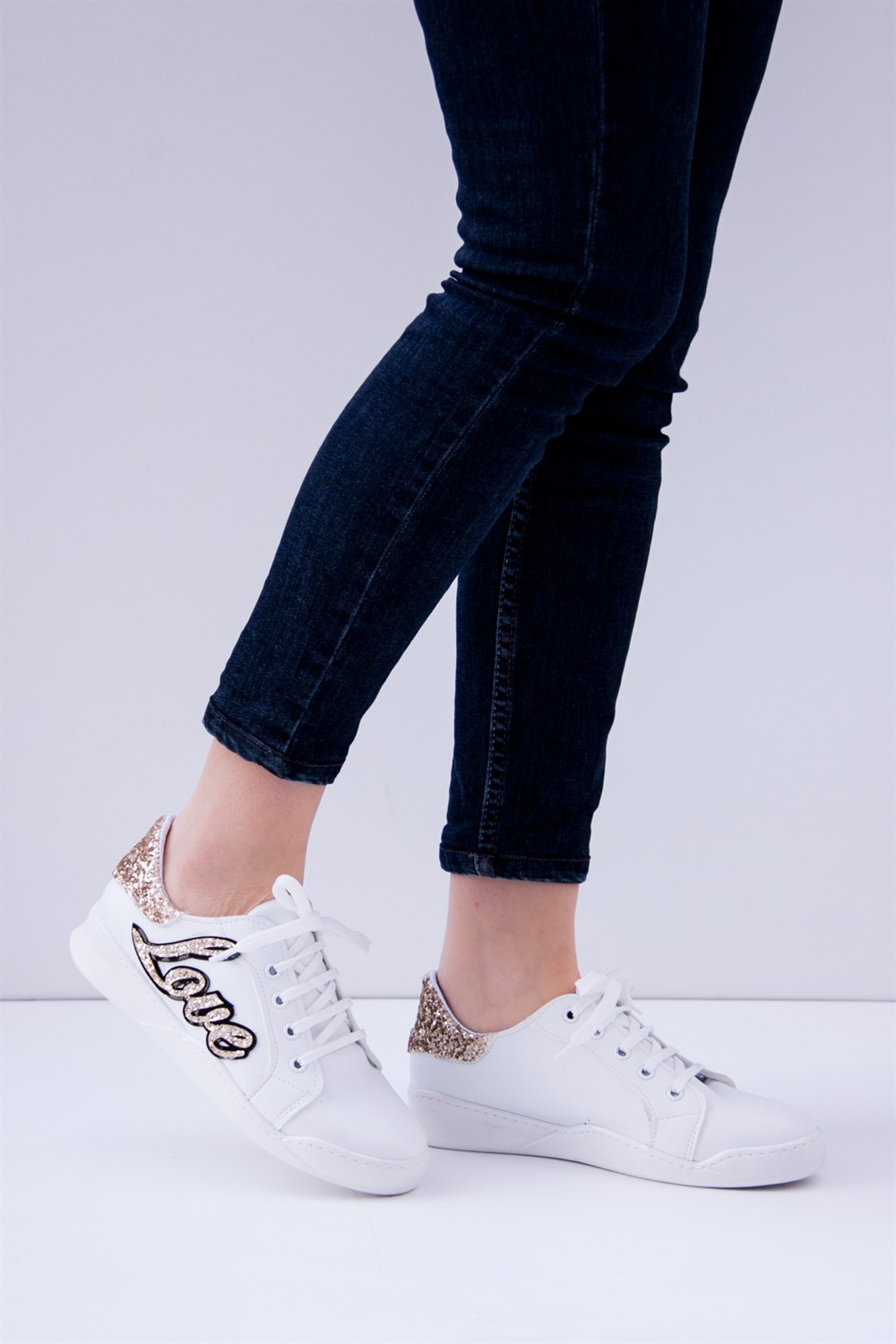 Fox Shoes Beyaz/Dore Kadın Sneakers D735640209
