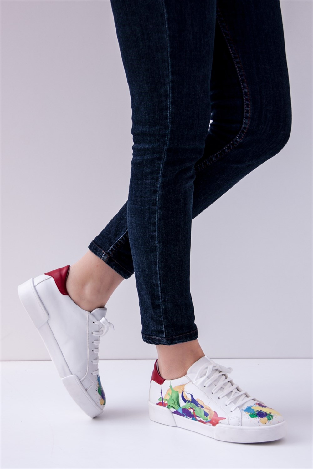 Fox Shoes Beyaz/Kırmızı Kadın Sneakers D267096209