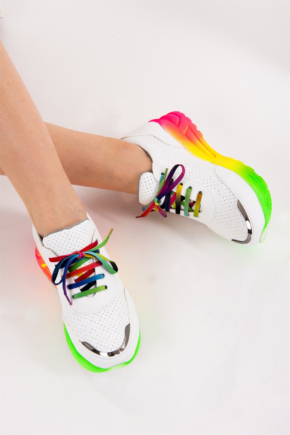 Fox Shoes Beyaz/Multi Kadın Sneakers D367011709
