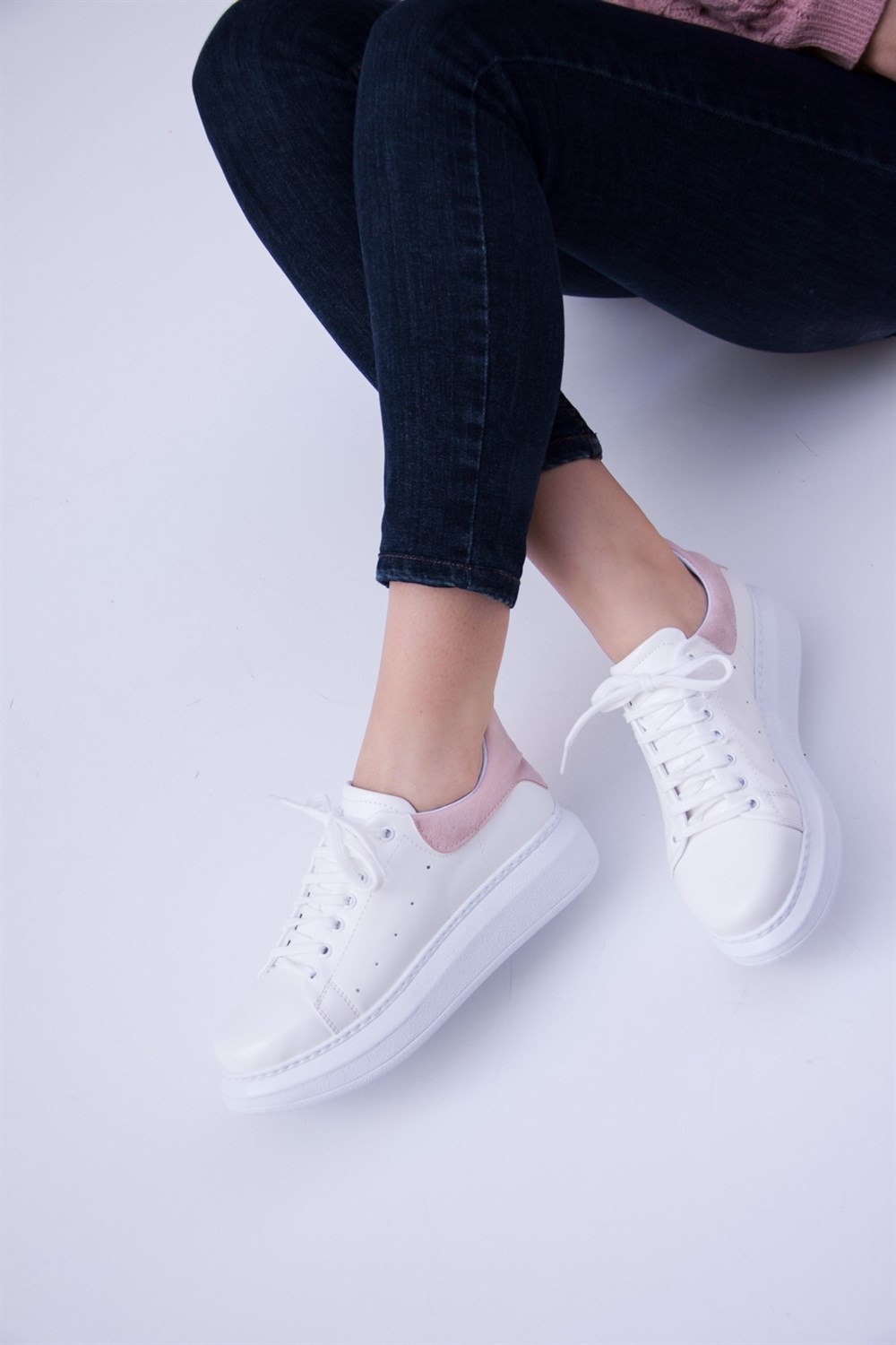 Fox Shoes Beyaz/Pudra Kadın Sneakers D615678509