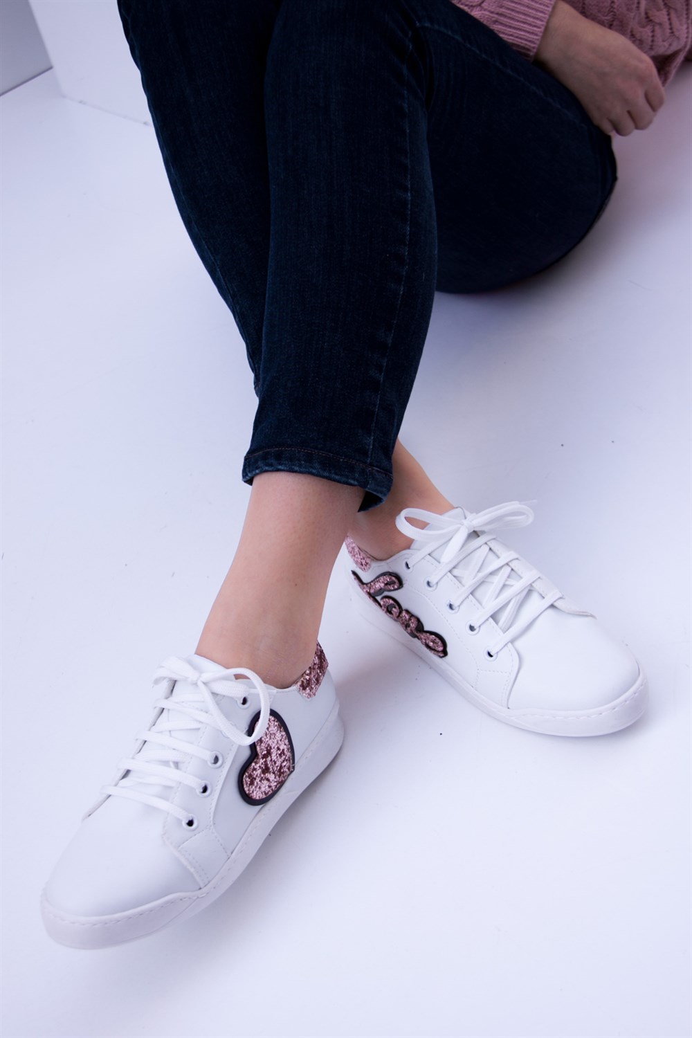 Fox Shoes Beyaz/Pudra Kadın Sneakers D735640209