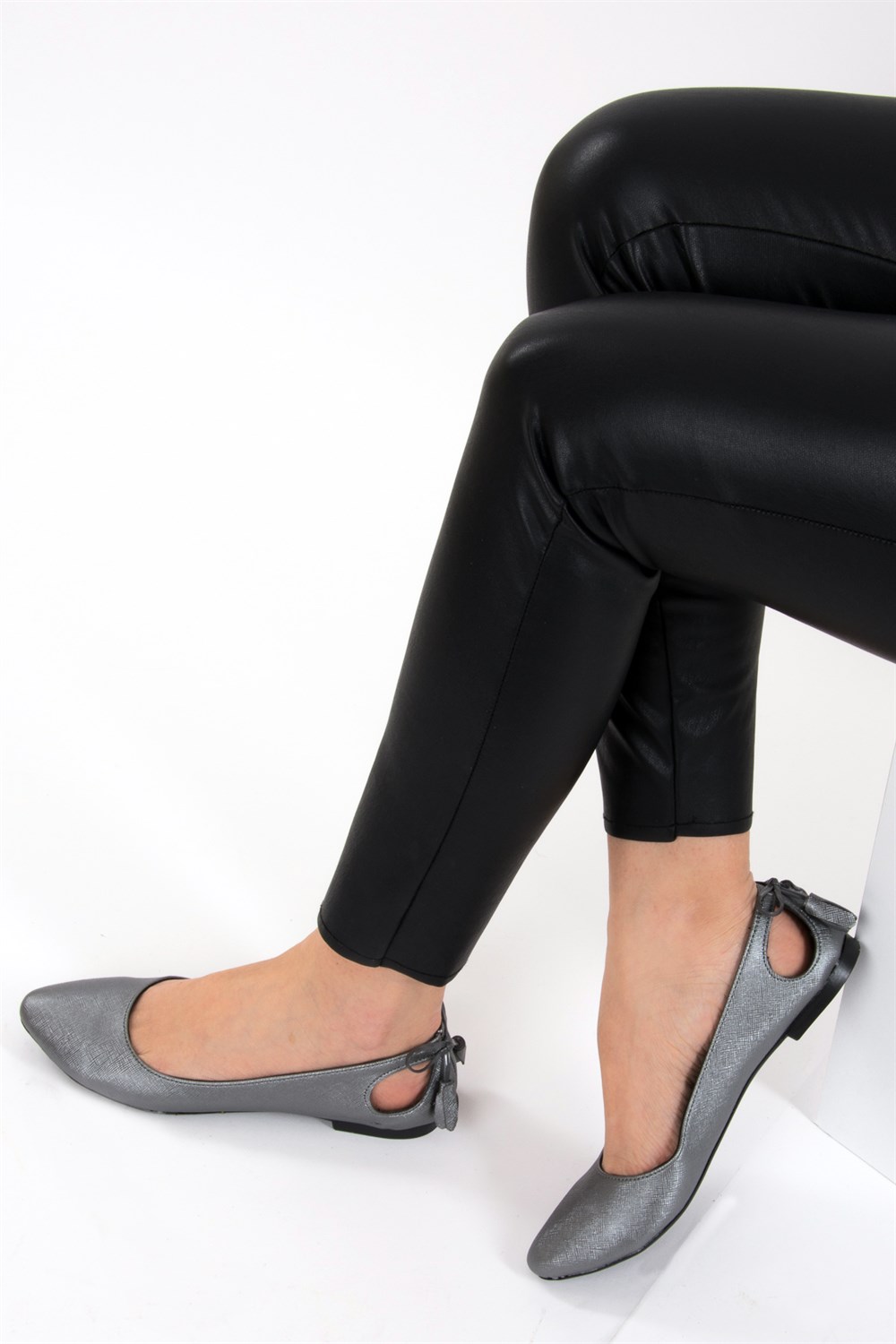 Fox Shoes Kurşun Kadın Babet B290080109