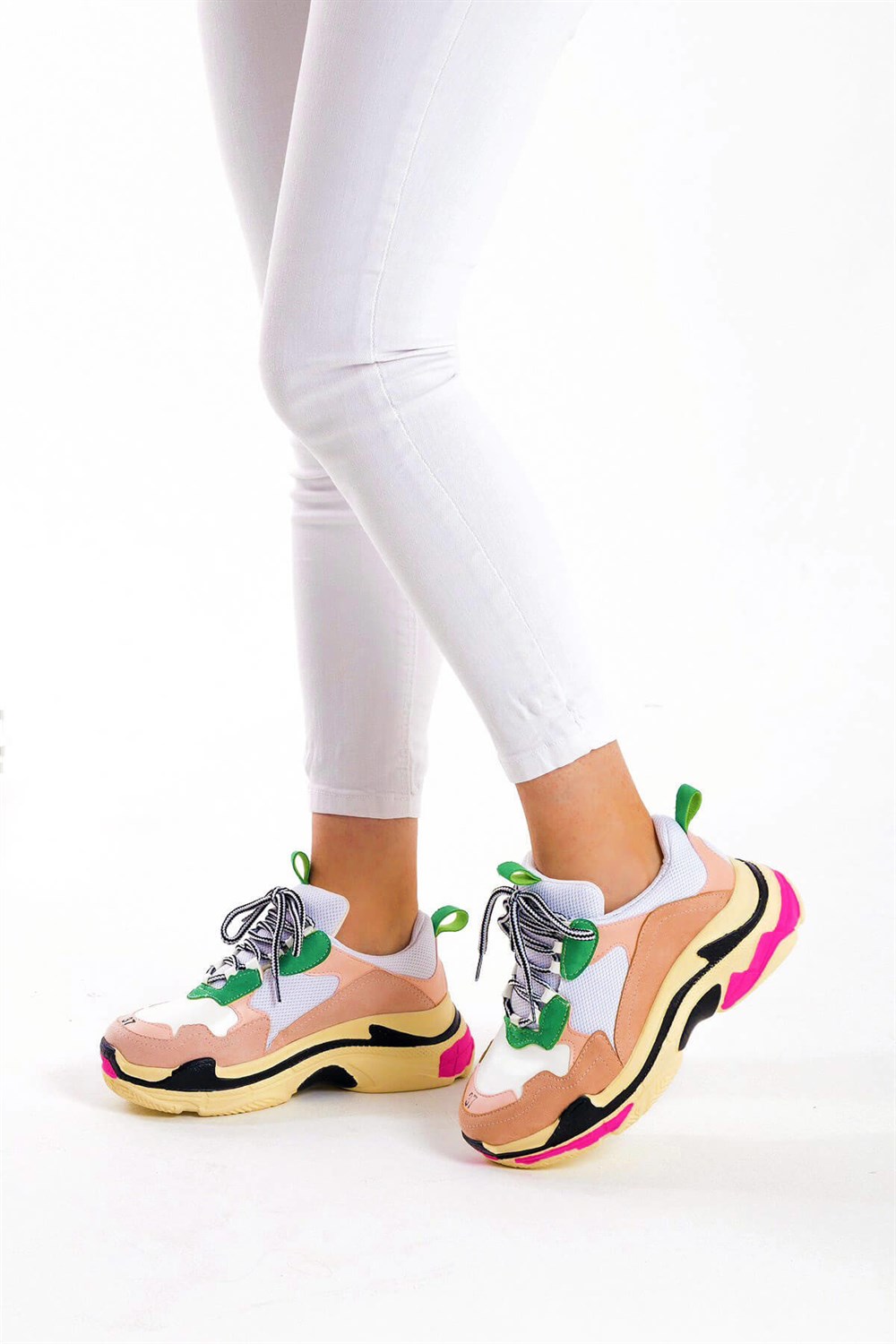 Fox Shoes Pudra/Beyaz Kadın Sneakers D592410102