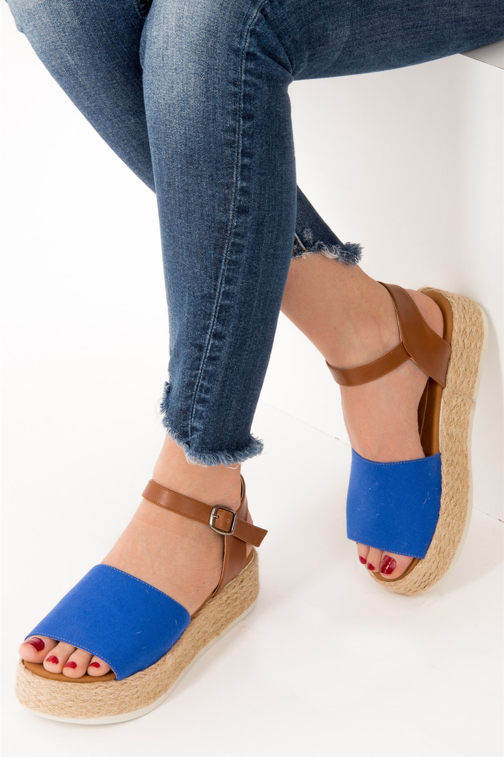 Fox Shoes Saks Mavi Kadın Dolgu Topuklu Ayakkabı D432600005