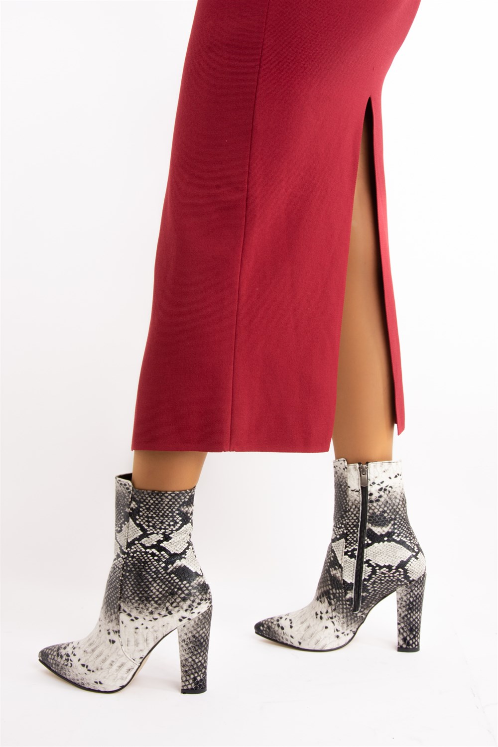 Fox Shoes Siyah-Beyaz Kadın Bot E752005507