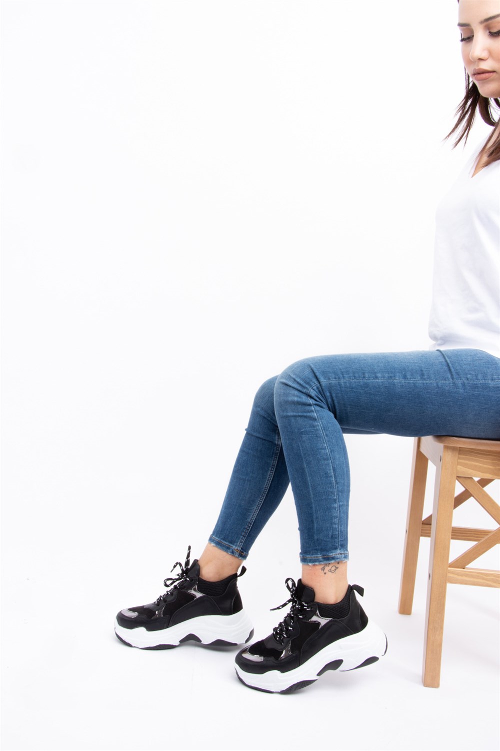 Fox Shoes Siyah Fileli Kadın Sneakers F267057009