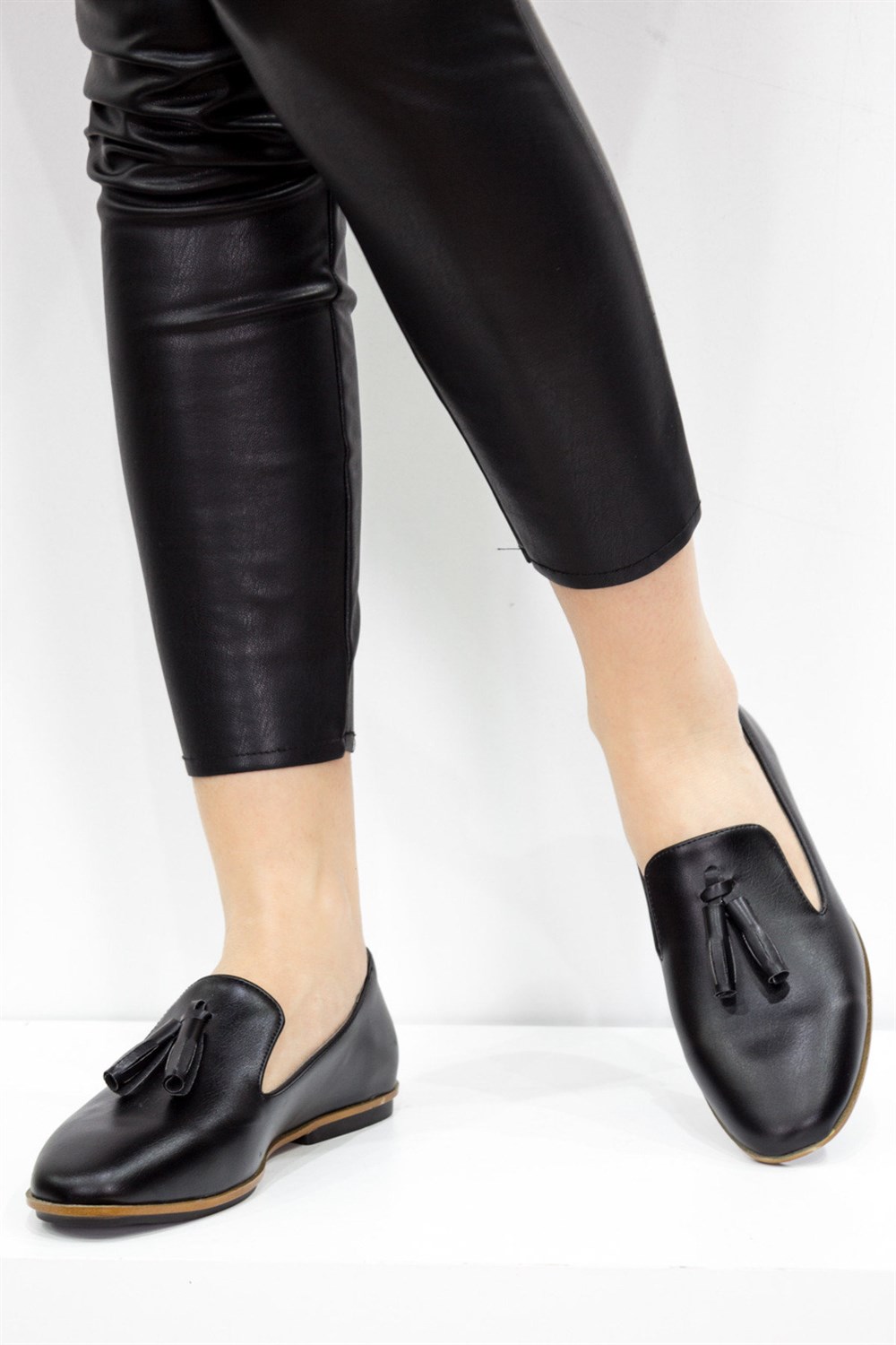 Fox Shoes Siyah Kadın Ayakkabı D518071409