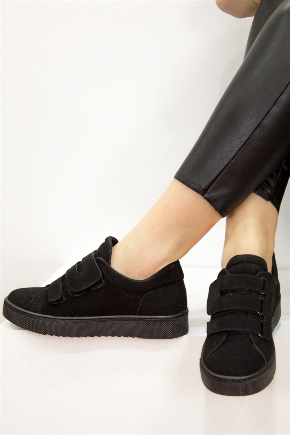 Fox Shoes Siyah Kadın Sneakers D602201802
