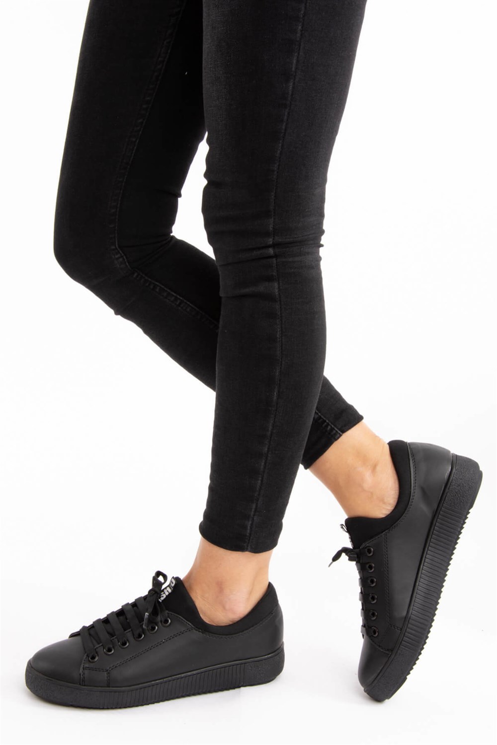 Fox Shoes Siyah Kadın Sneakers E540150309