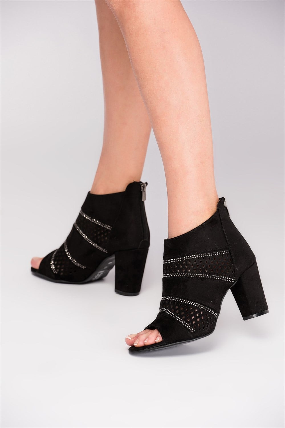 Fox Shoes Siyah Kadın Topuklu Ayakkabı D820014502
