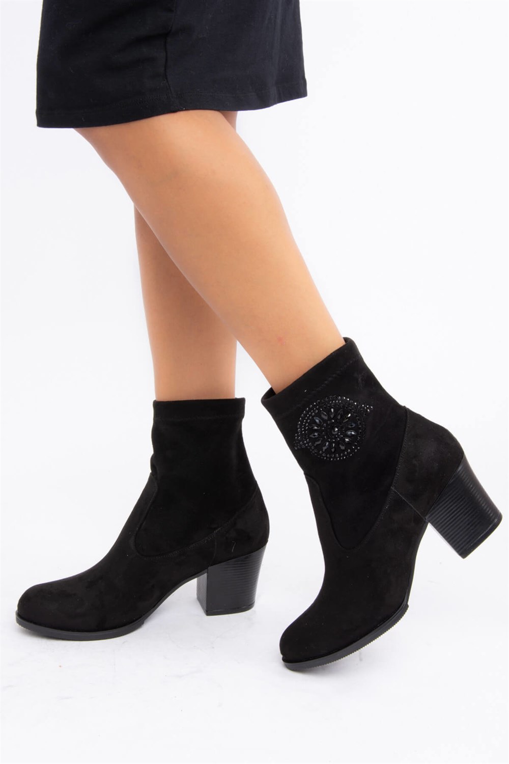 Fox Shoes Siyah Süet Kadın Bot E713050202