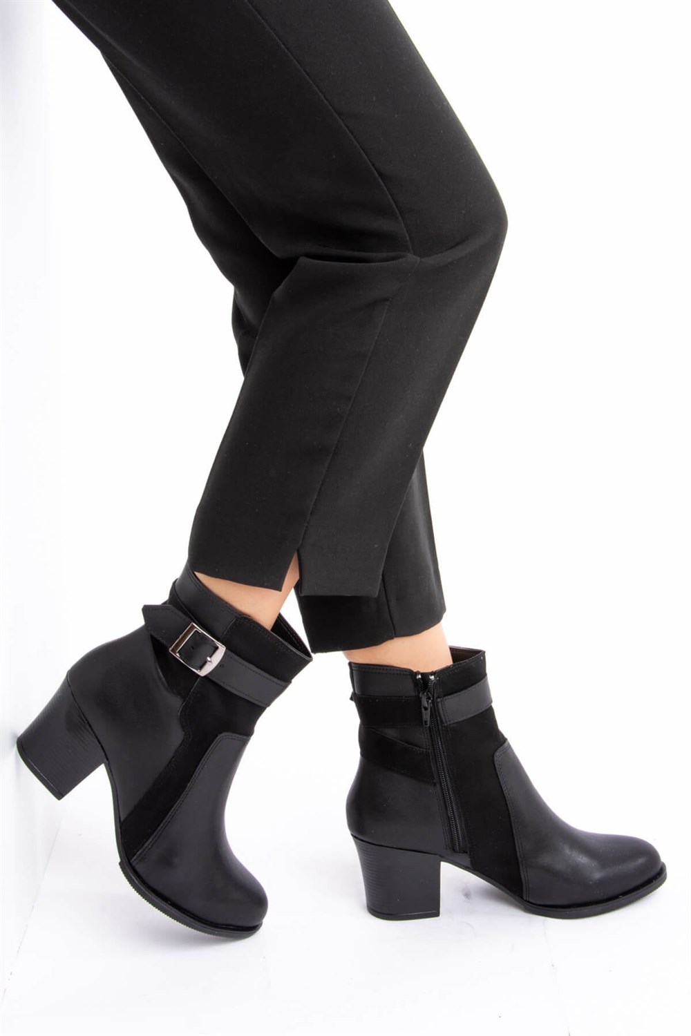 Fox Shoes Siyah Suni Deri Kadın Bot E713052509