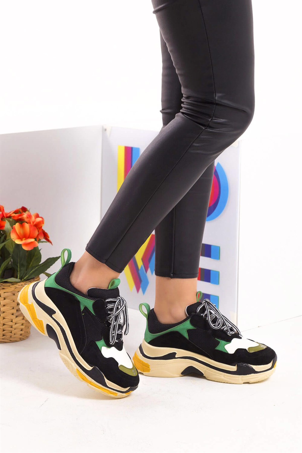 Fox Shoes Siyah/Yeşil/Beyaz Kadın Sneakers D592410102