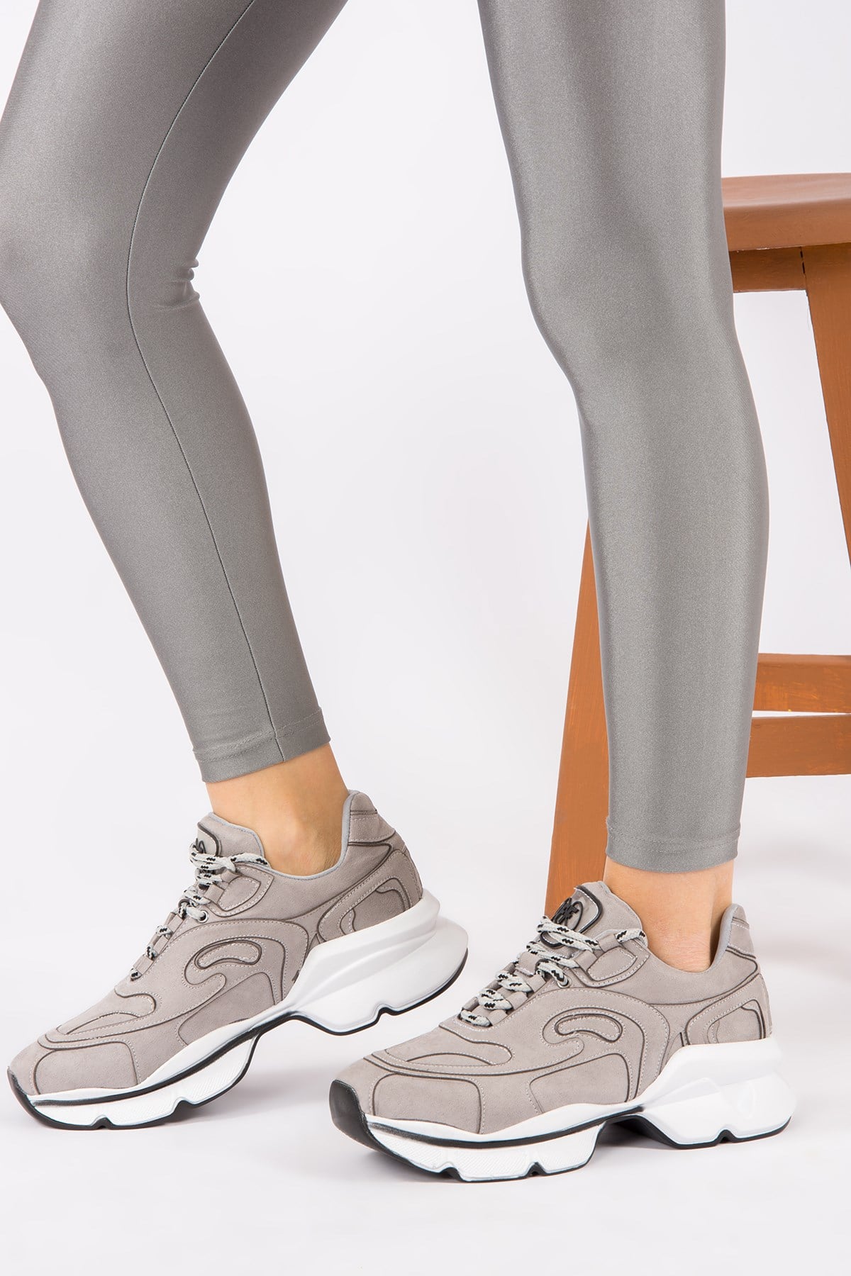 Gri Kadın Sneakers H583211702
