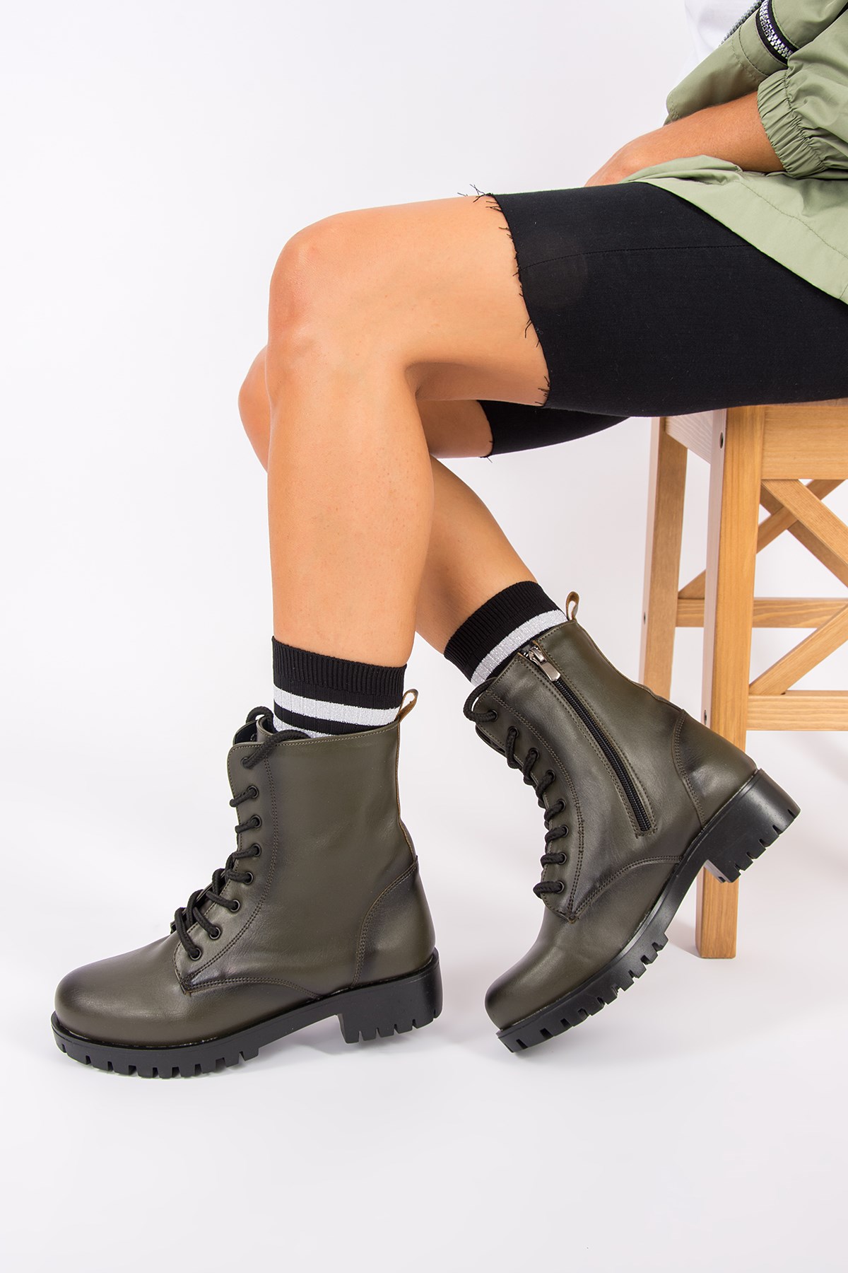 Haki Kadın Bot G652072409