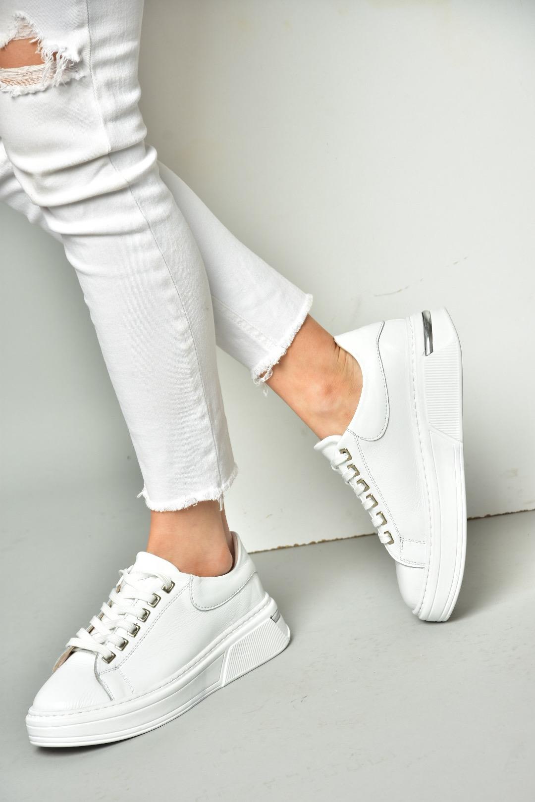 P555020003 Beyaz Hakiki Deri Kadın Spor Ayakkabı Sneakers