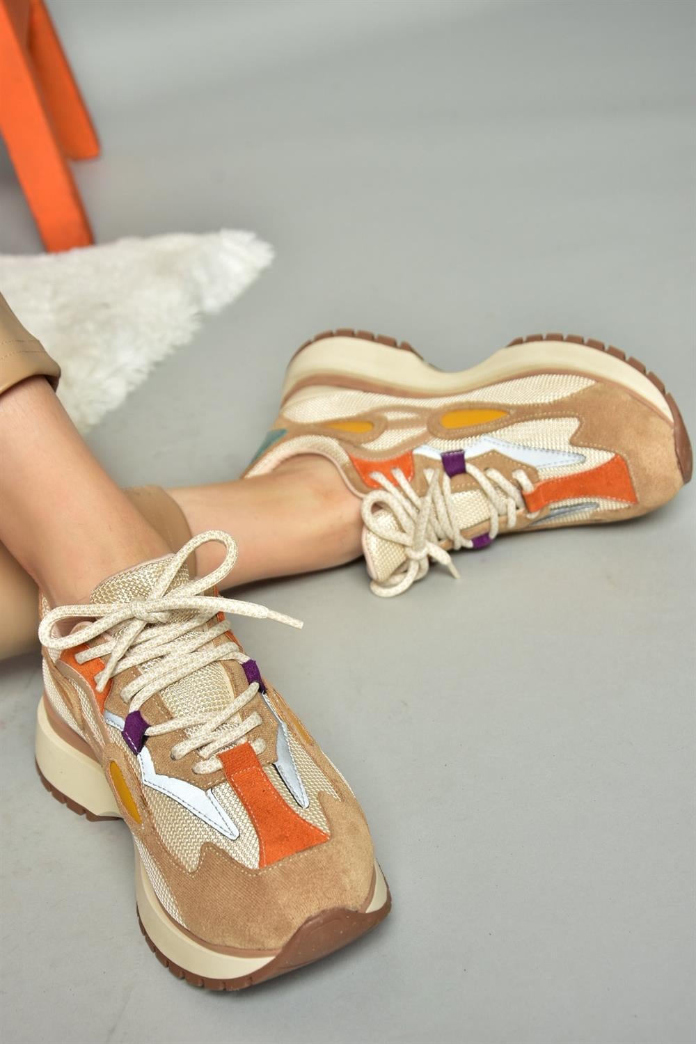 R312510504 Bej/Turuncu Kumaş Kadın Spor Ayakkabı Sneakers