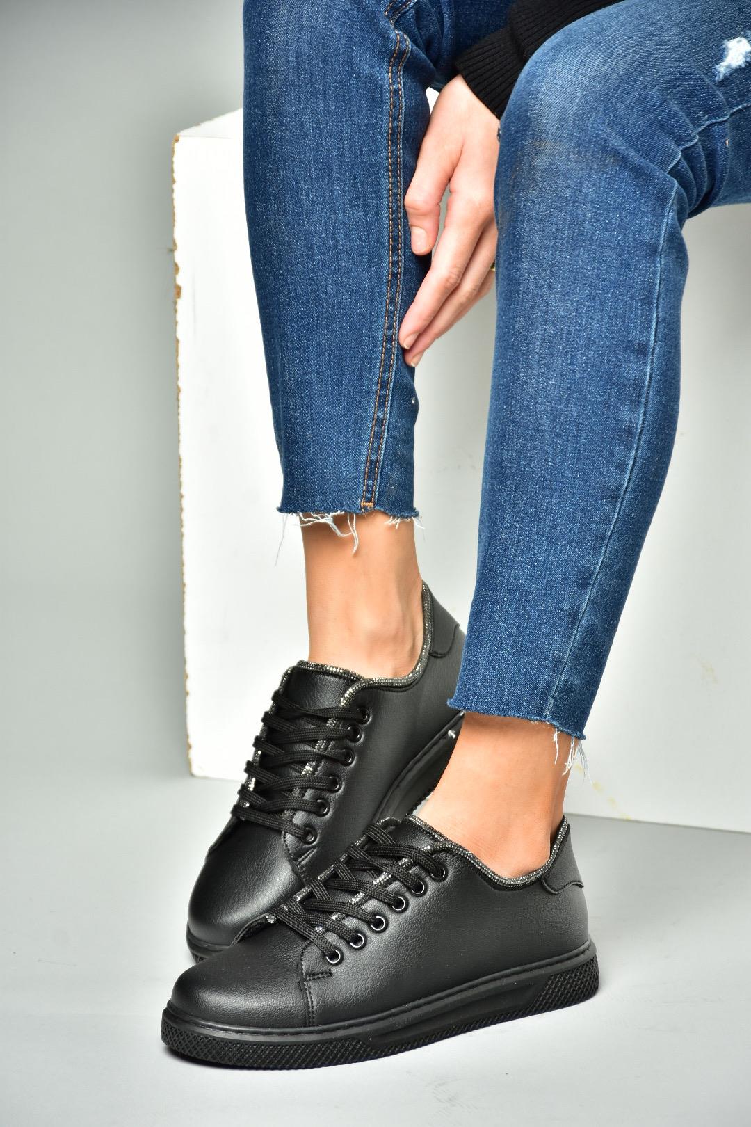 R820917409 Siyah Kadın Spor Ayakkabı Sneakers