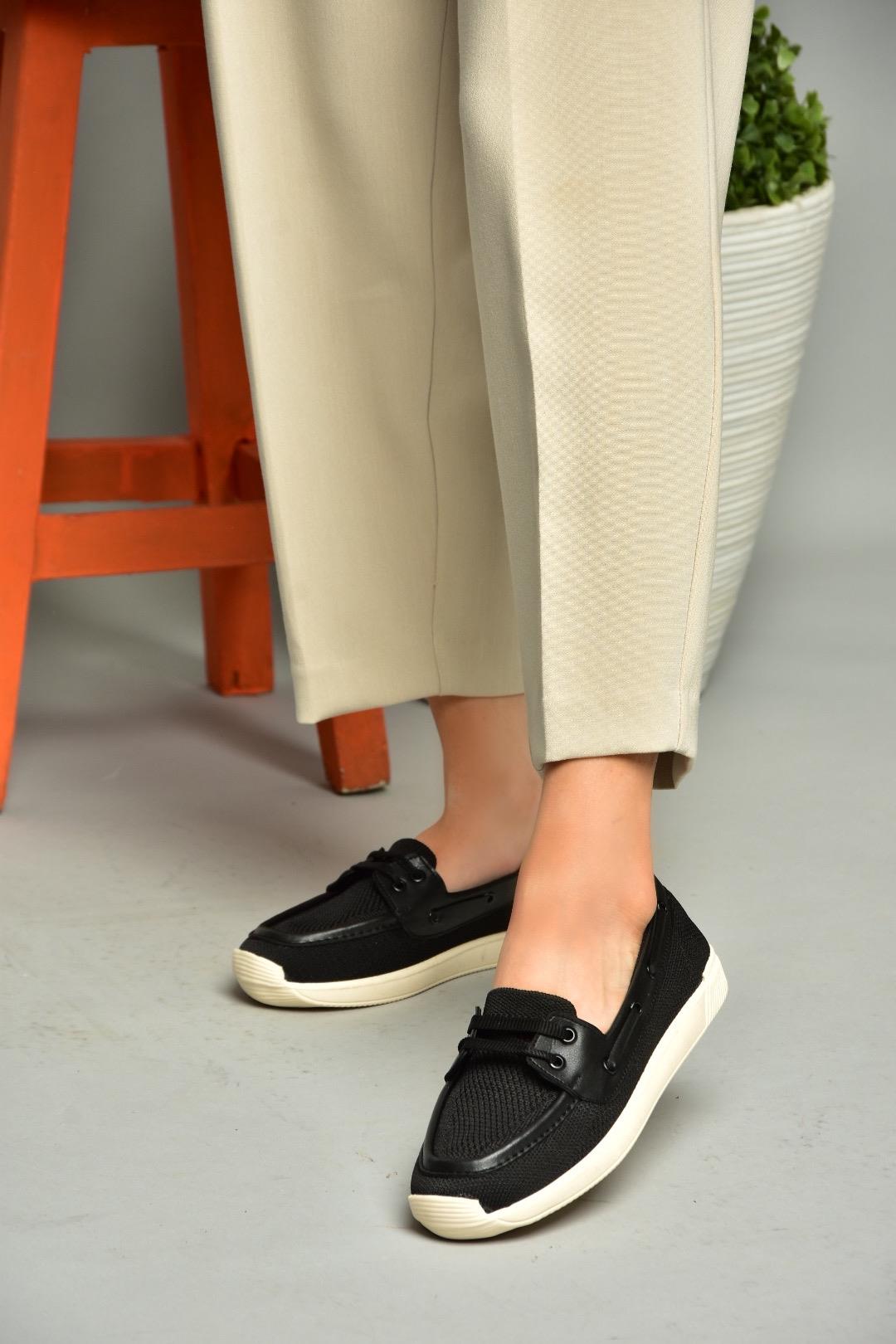 S374610304 Siyah Kumaş Günlük Kadın Ayakkabı