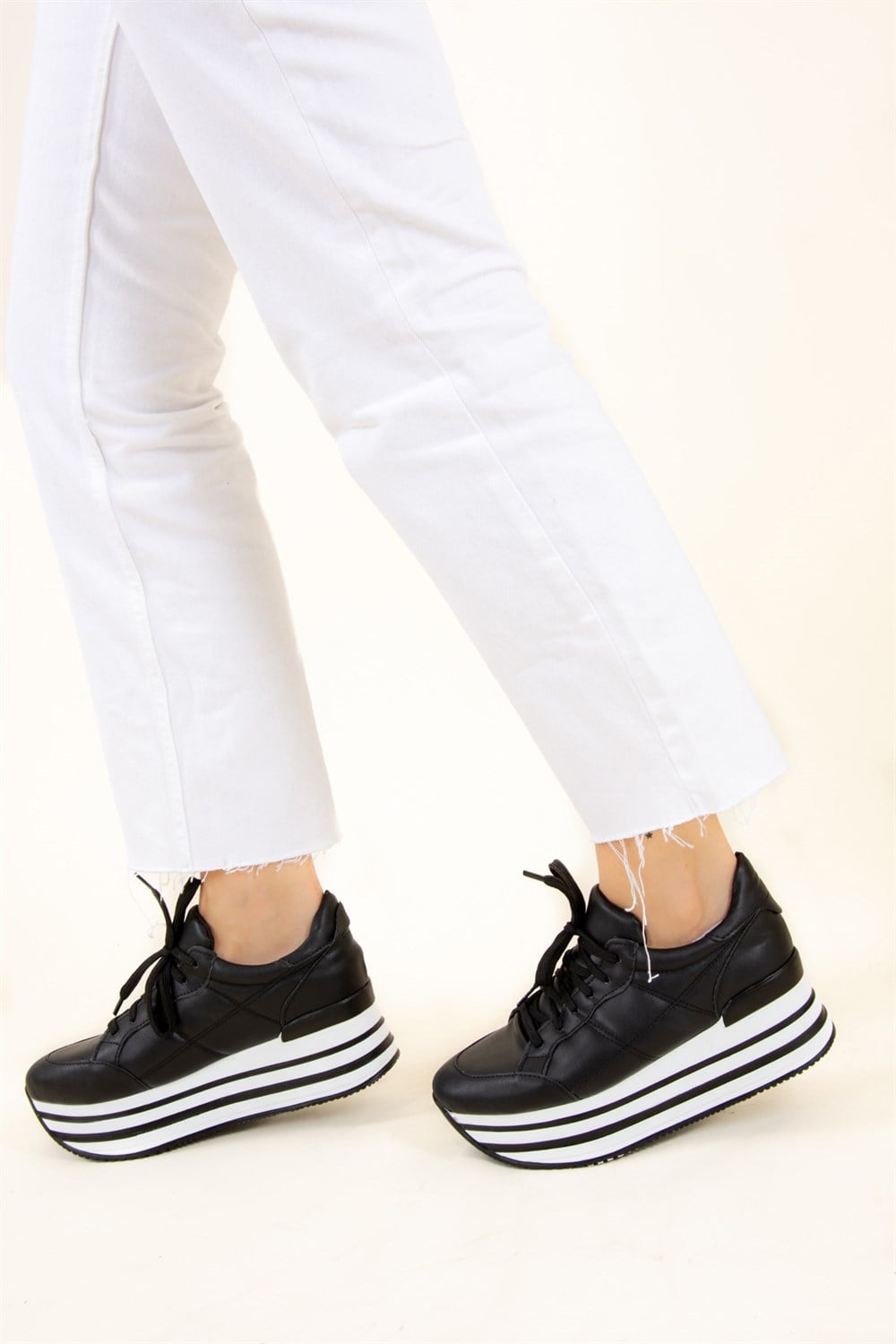Siyah Kadın Sneakers D267380509