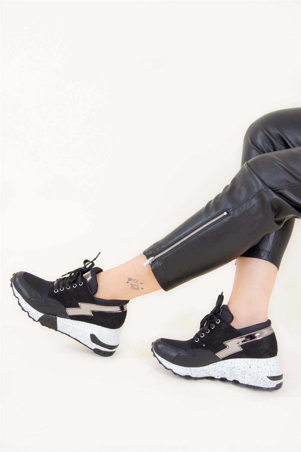 Siyah Kadın Sneakers F588101409
