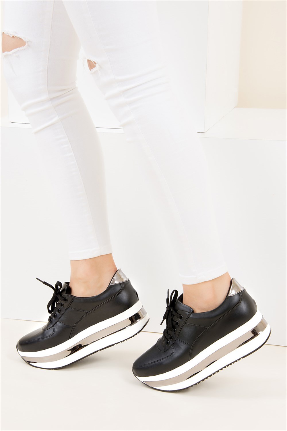 Siyah Kadın Sneakers F674180209