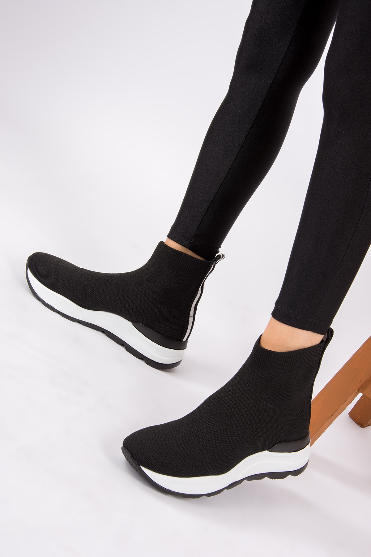 Siyah Kadın Sneakers H820050004