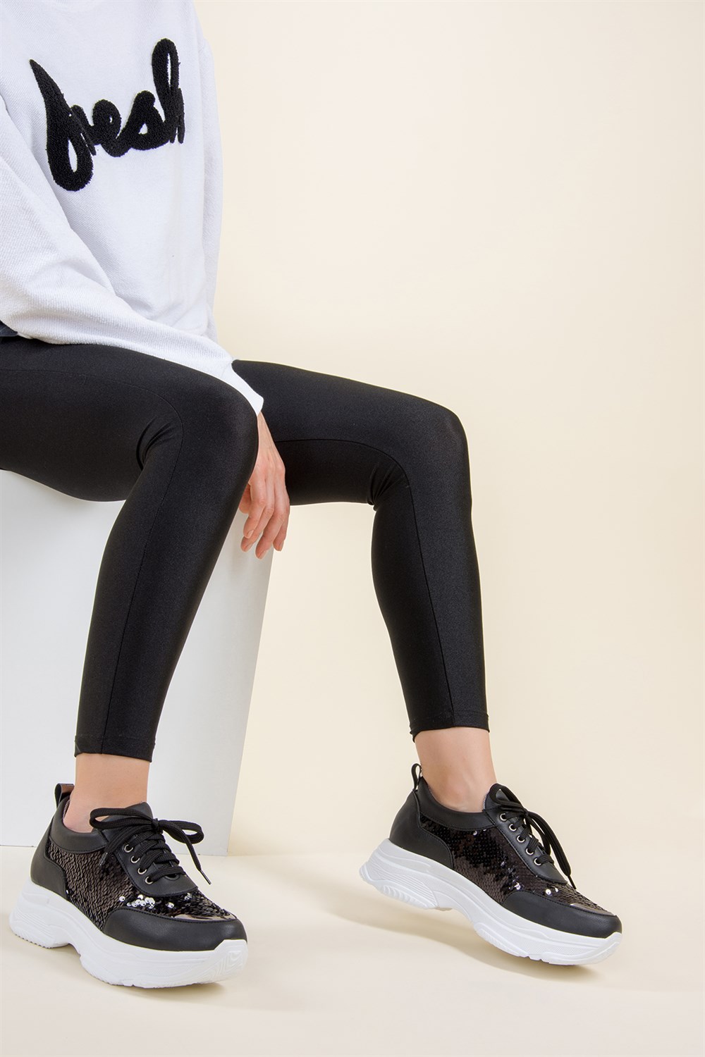 Siyah Kadın Spor F367095140