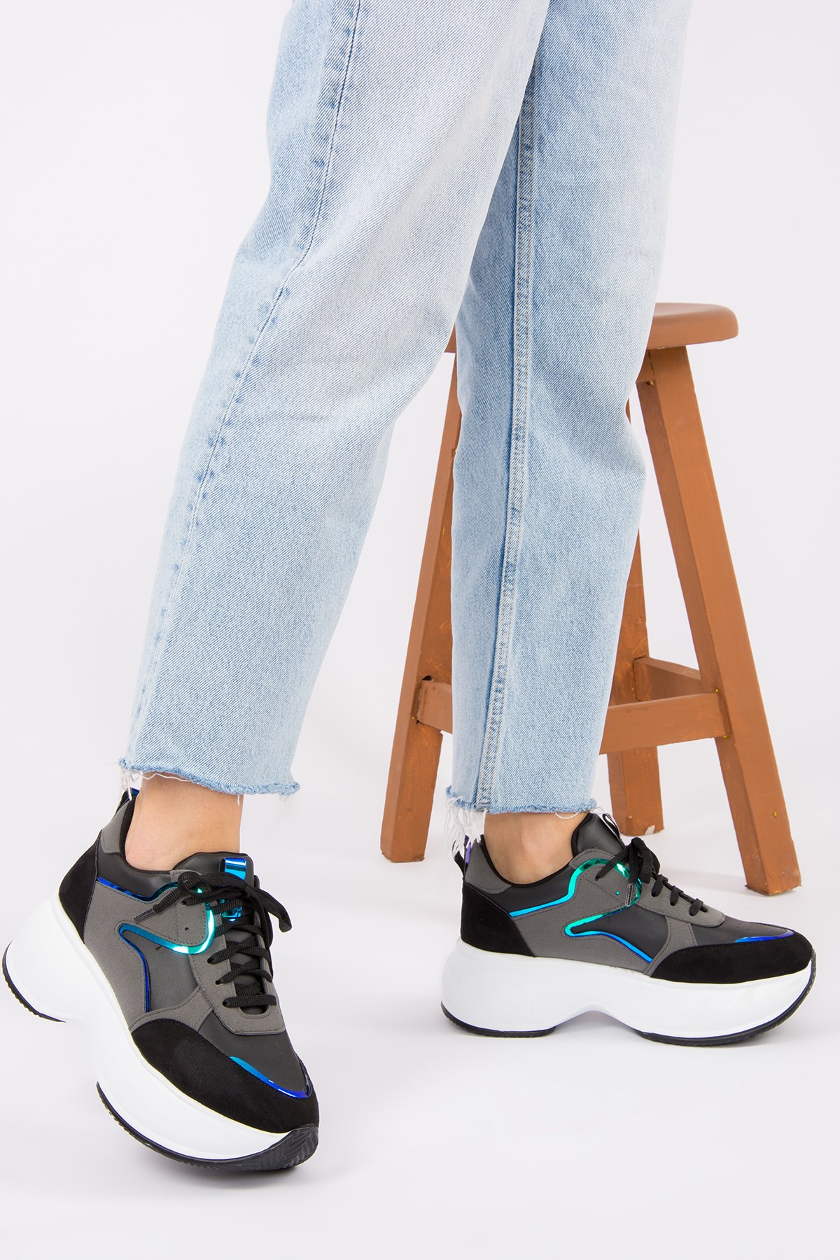 Siyah/Füme Kadın Sneakers H288259002