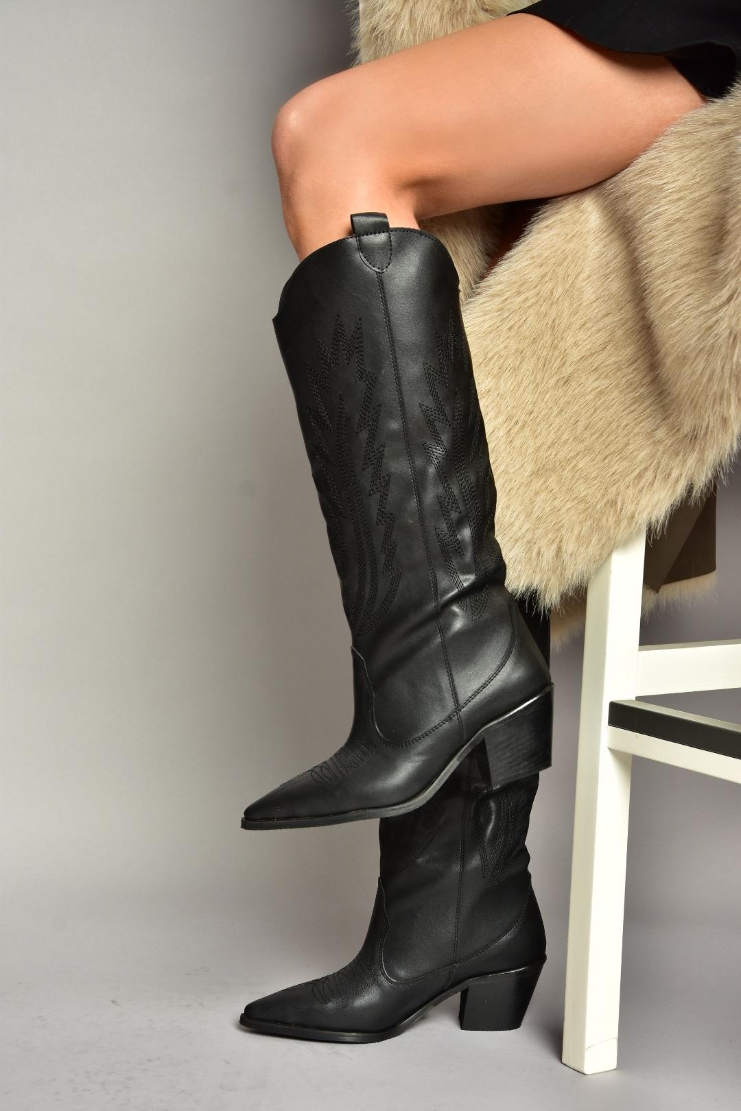 T267765209 Siyah Kovboy Model Kadın Çizme
